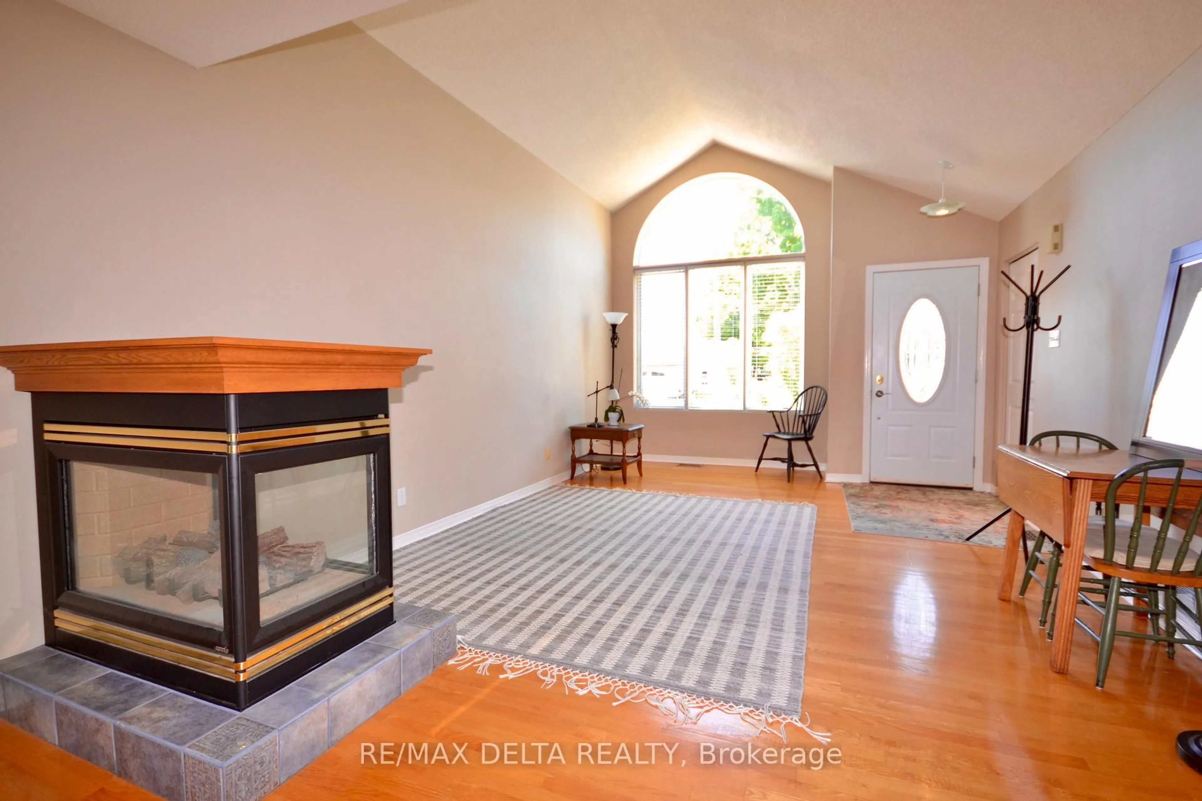 Unknown for 2093 Woods St, Clarence-Rockland Ontario K4K 1H7