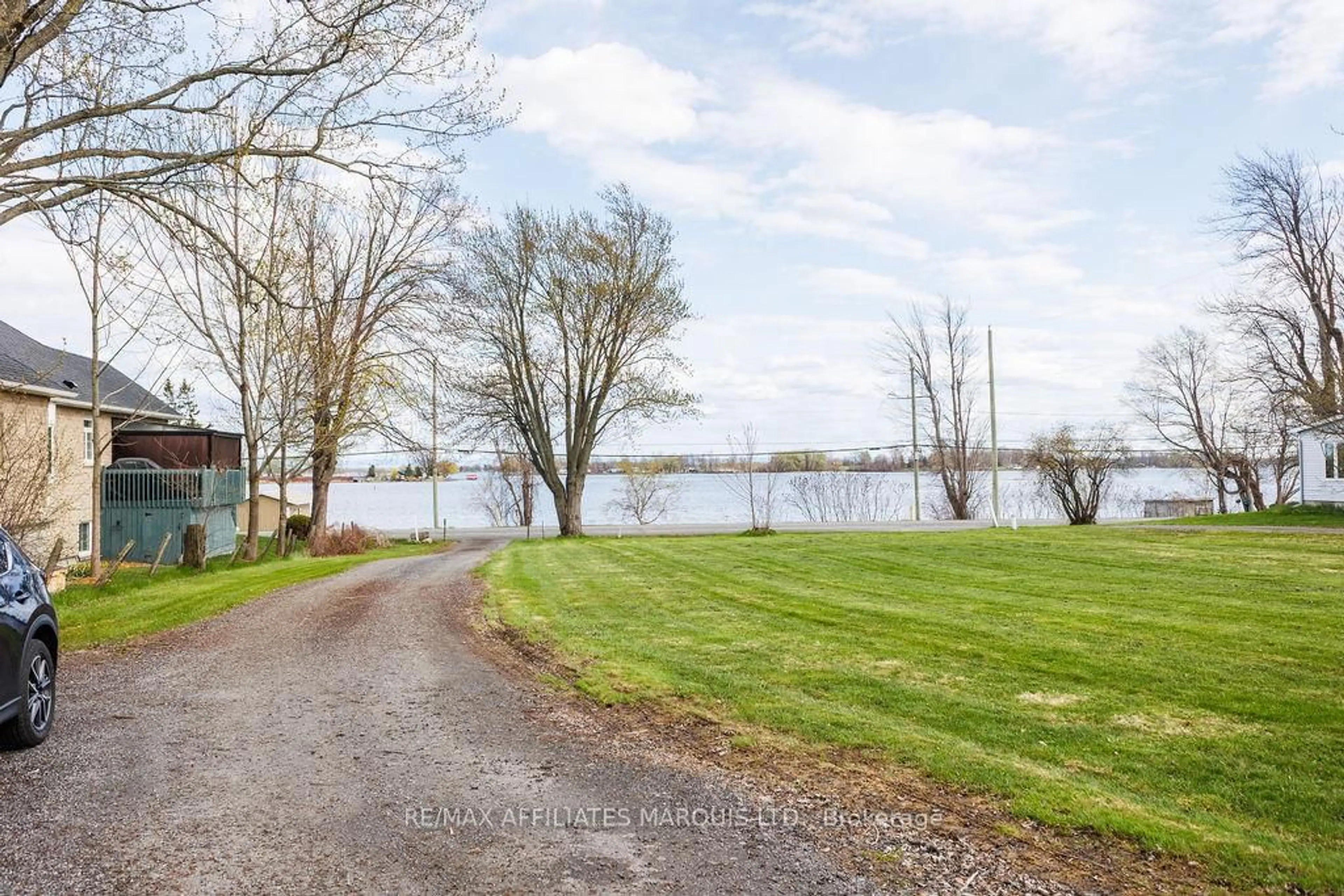 Unknown for 19249 County 2 Rd, South Glengarry Ontario K0C 2E0