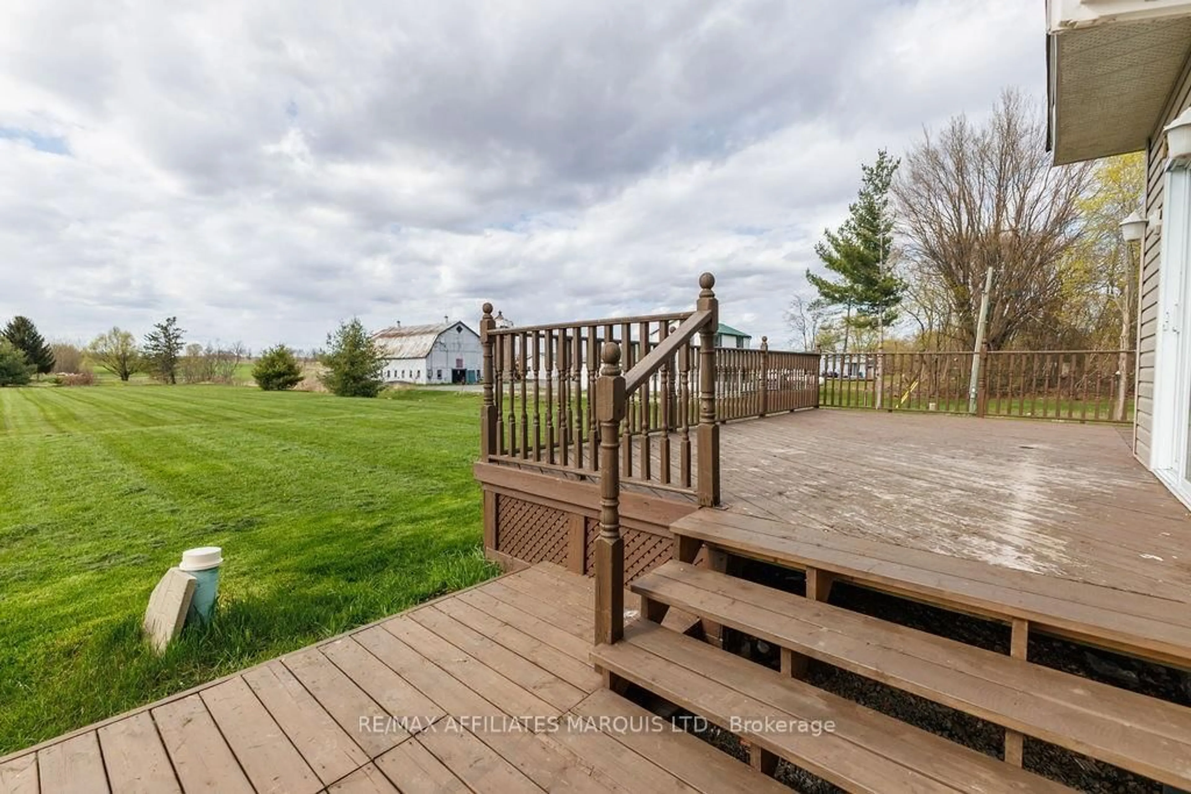 Patio, water/lake/river/ocean view for 19249 County 2 Rd, South Glengarry Ontario K0C 2E0