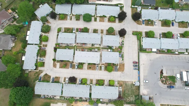 303 Waterloo St #50, Saugeen Shores 4