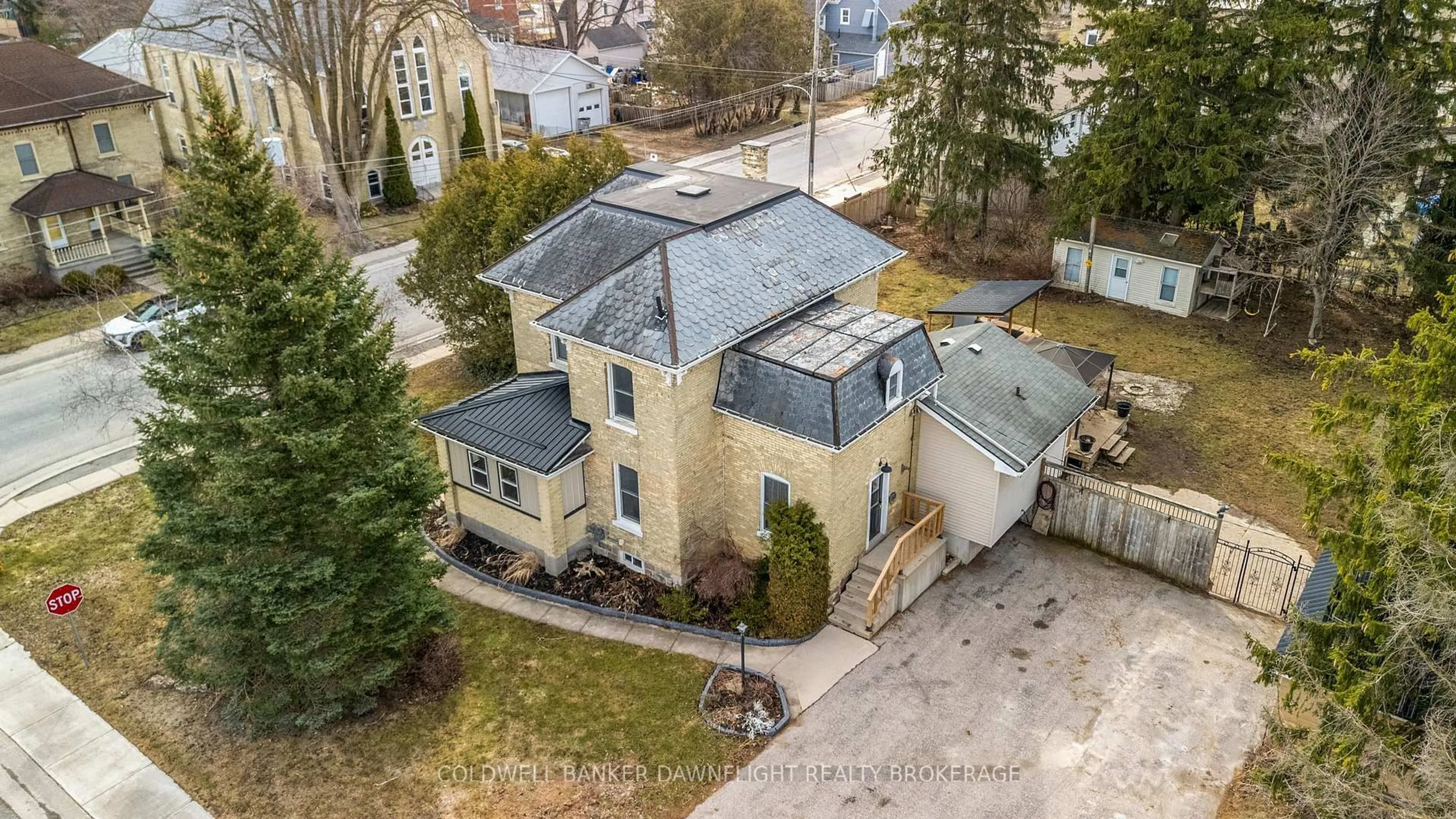 A pic from outside/outdoor area/front of a property/back of a property/a pic from drone, unknown for 80 Nelson St, Bluewater Ontario N0M 1X0