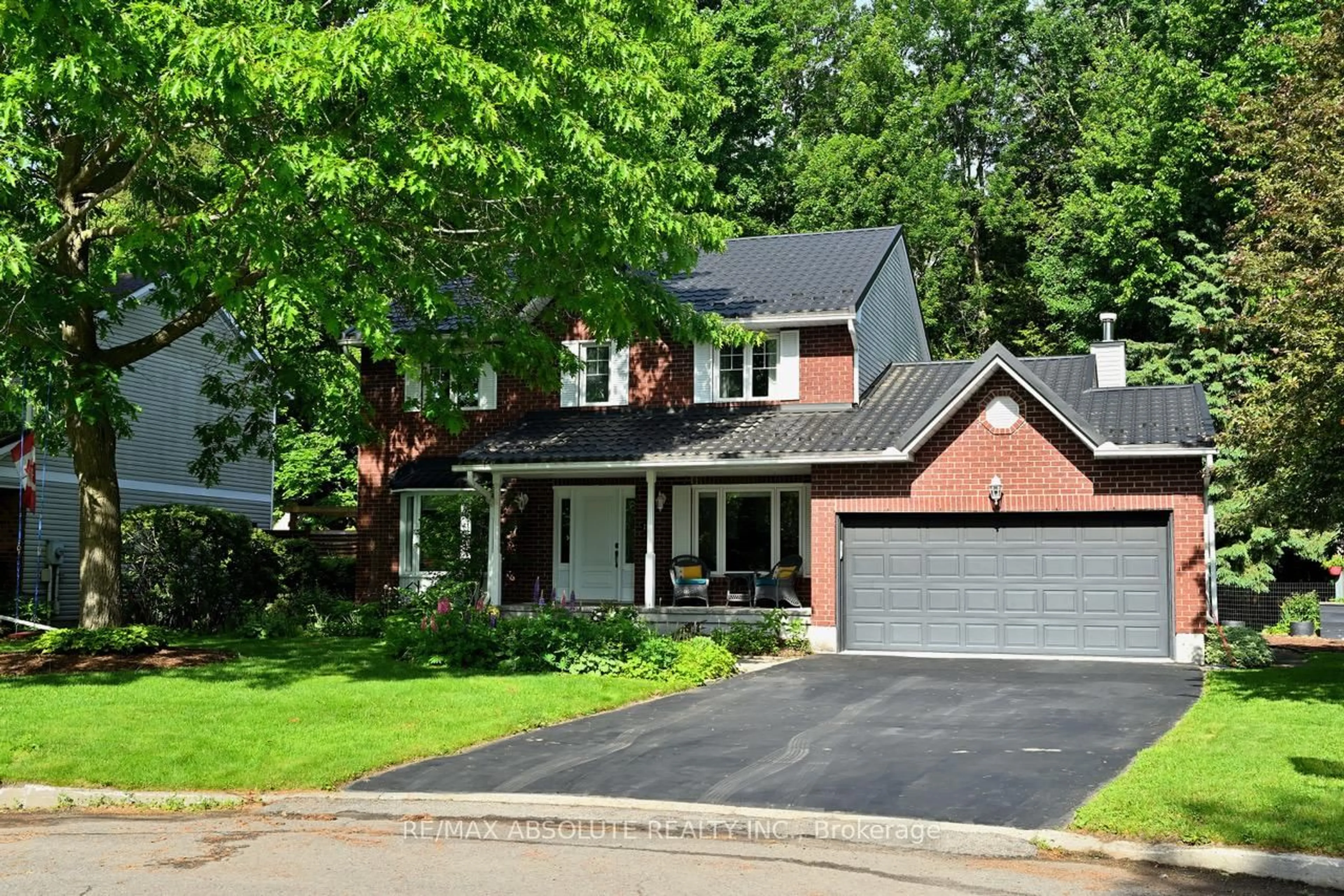 Home with brick exterior material, street for 156 Tweed Cres, Russell Ontario K4R 1A4