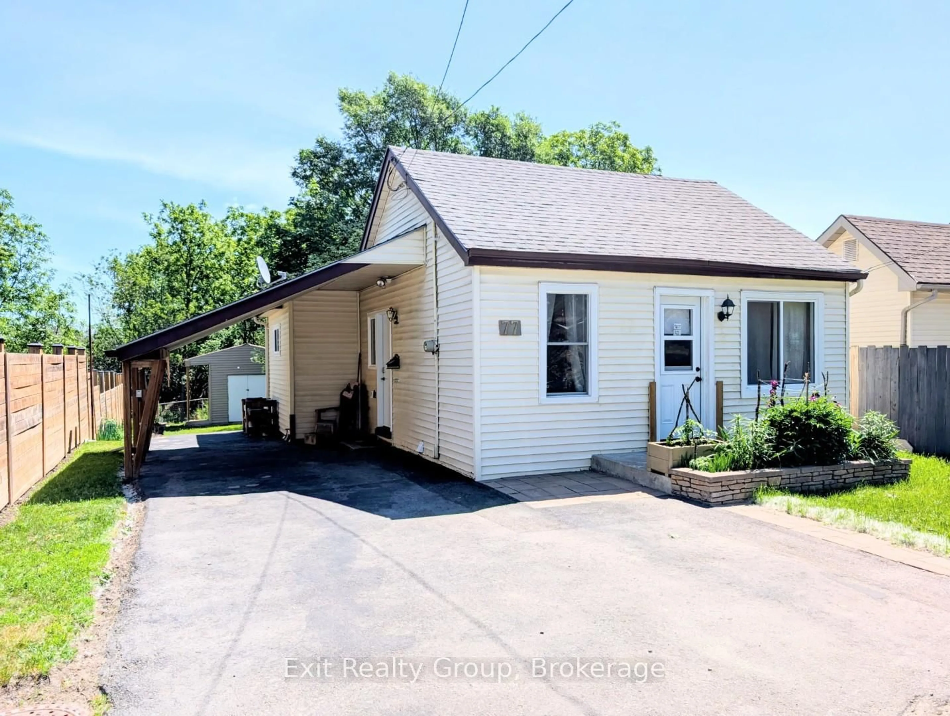Unknown for 77 Frank St, Belleville Ontario K8P 3V5