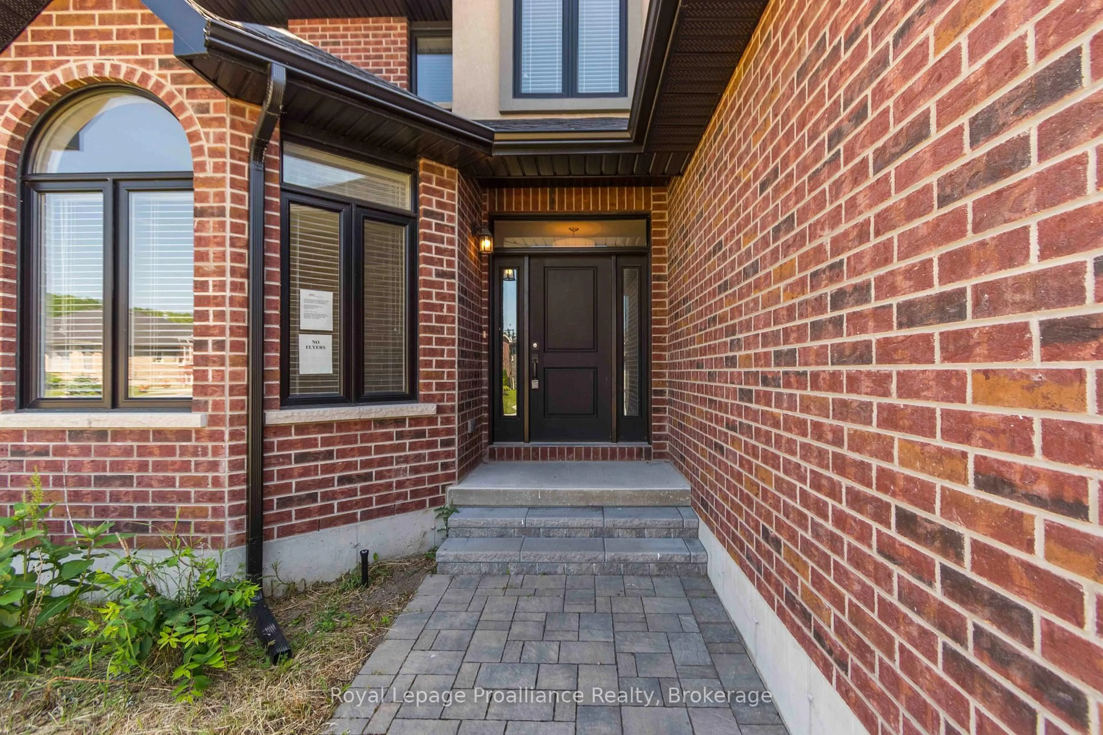 Home with brick exterior material, street for 86 Ledgerock Crt, Quinte West Ontario K8R 0A6