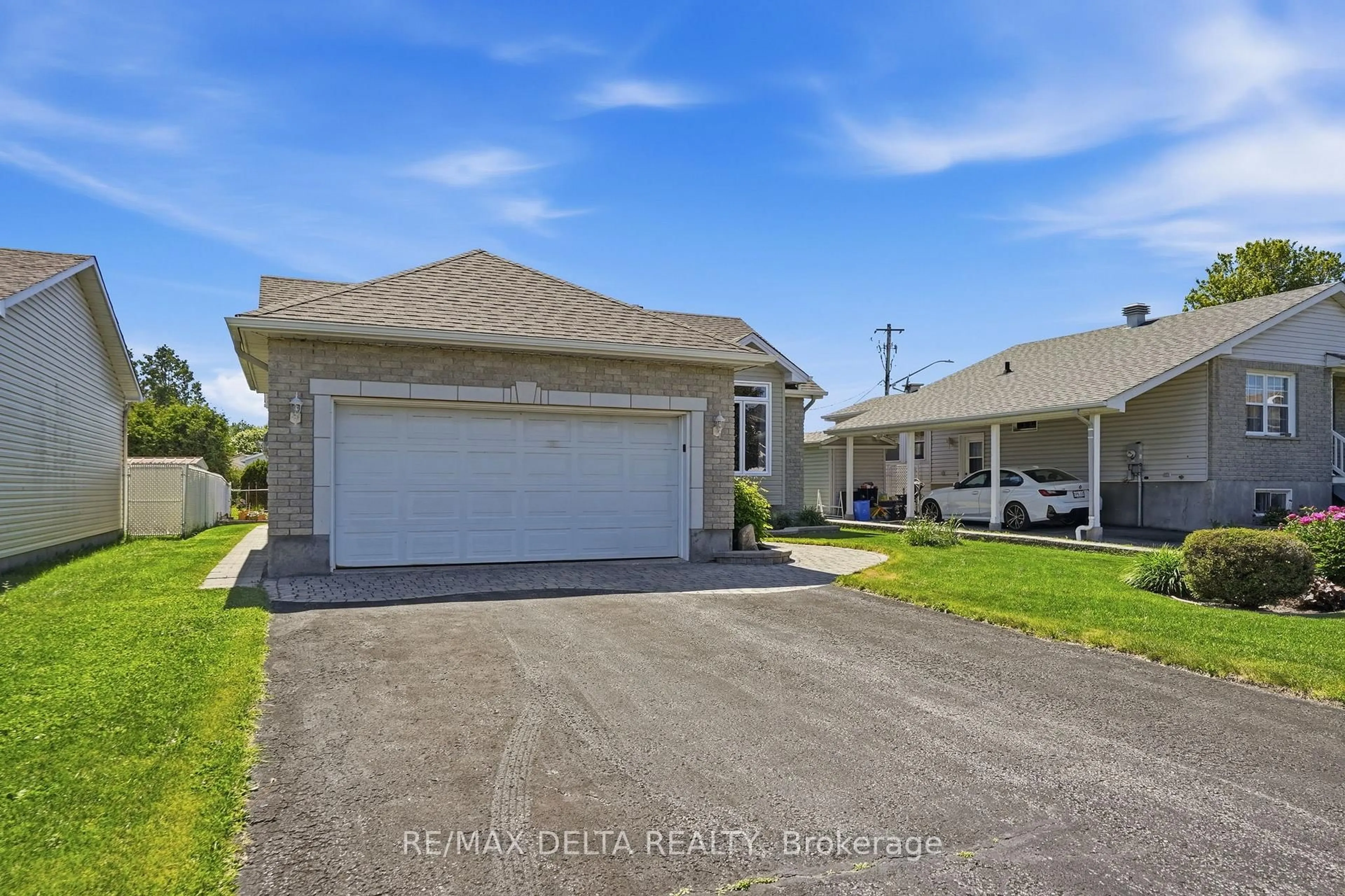 Unknown for 2733 Sylvain St, Clarence-Rockland Ontario K4K 1S6