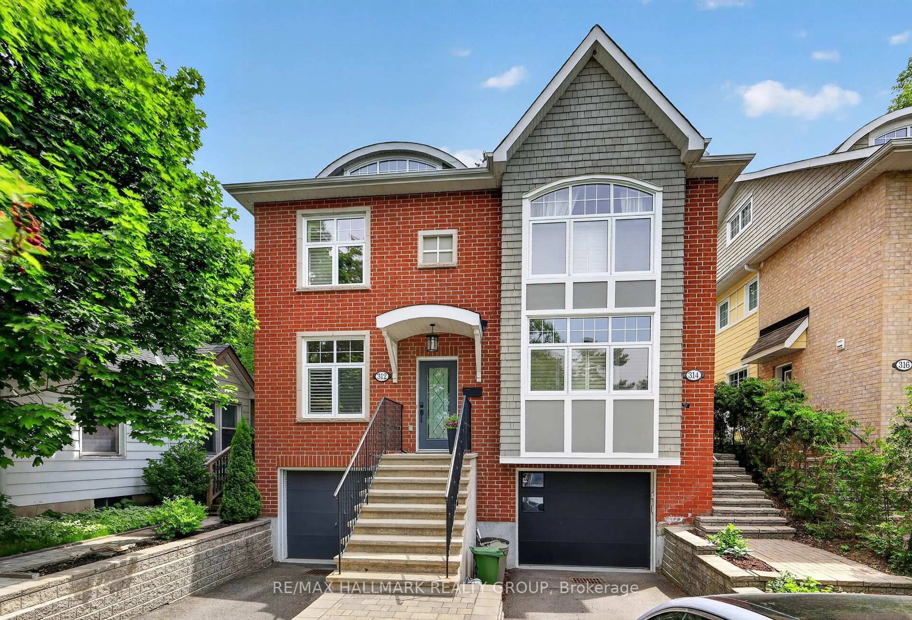 Home with brick exterior material, street for 312 Iona St, Ottawa Ontario K1Z 7B9