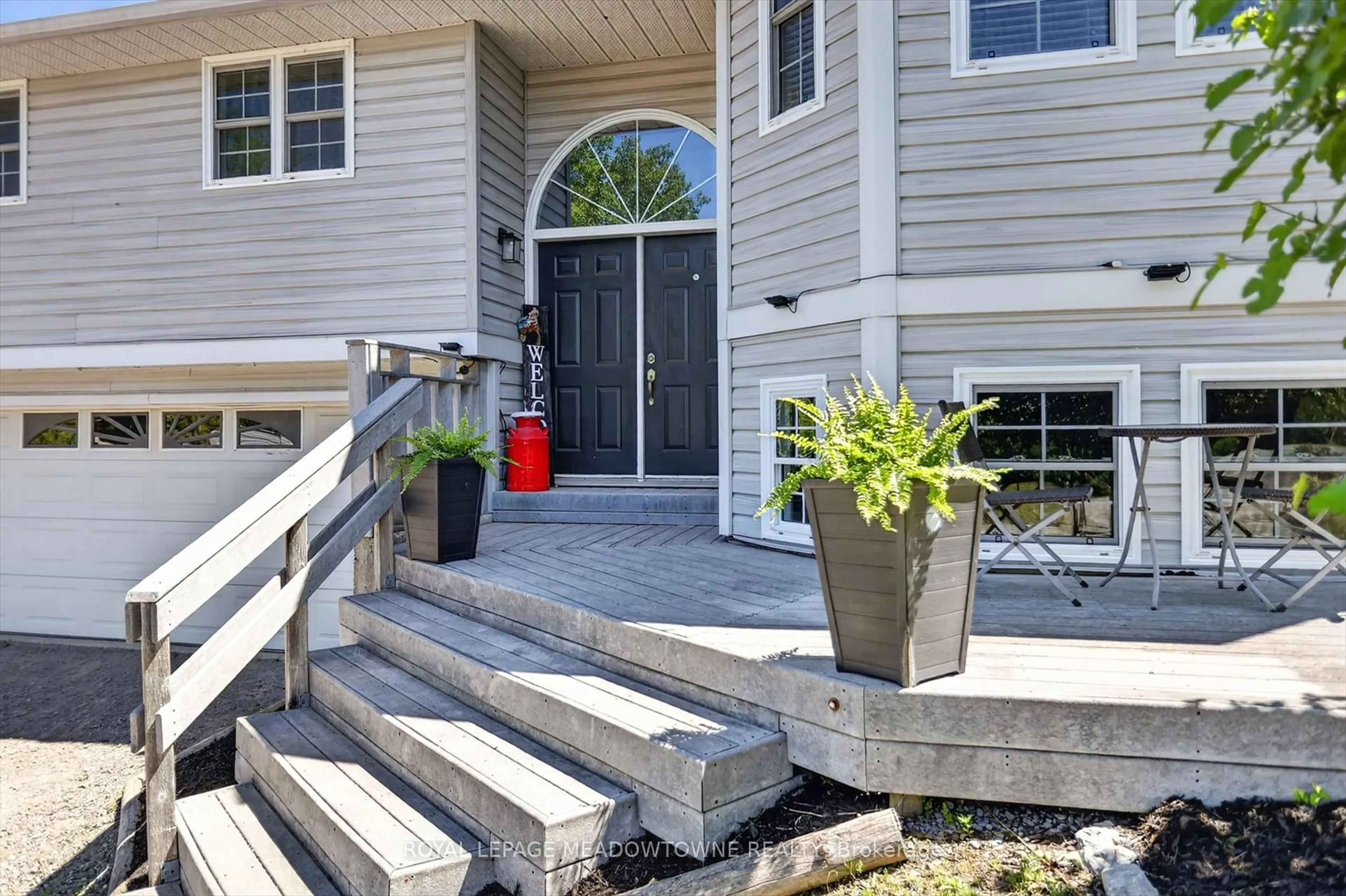 Unknown for 1073 Serpent Mounds Rd, Otonabee-South Monaghan Ontario K0L 2G0