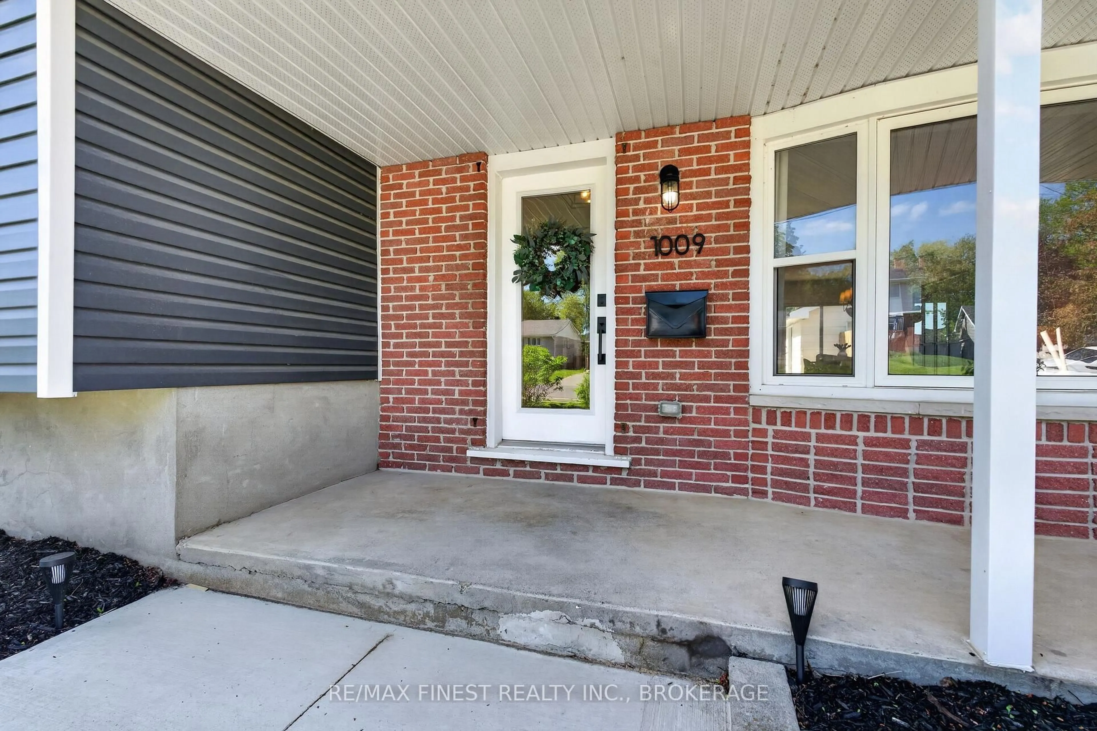 Home with brick exterior material, street for 1009 Wise St, Kingston Ontario K7P 2V9