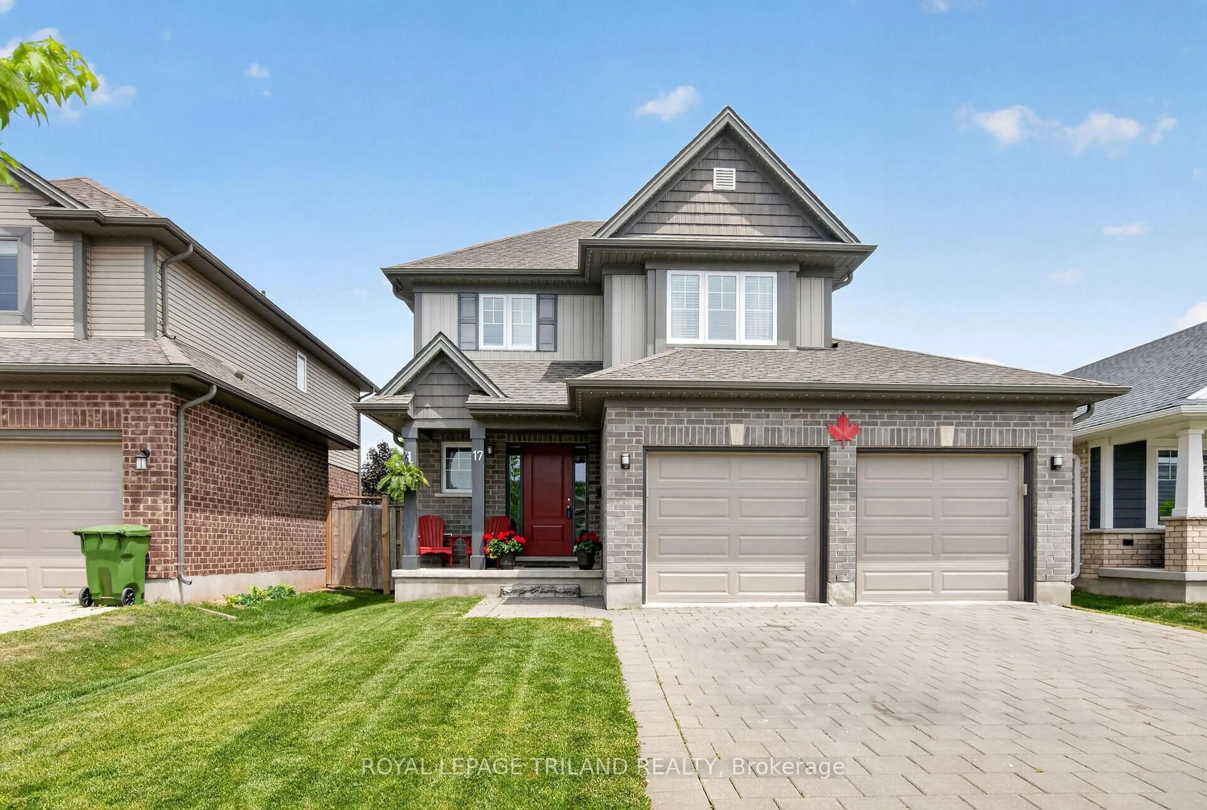 Home with brick exterior material, street for 17 Bridle Path, St. Thomas Ontario N5R 0B4