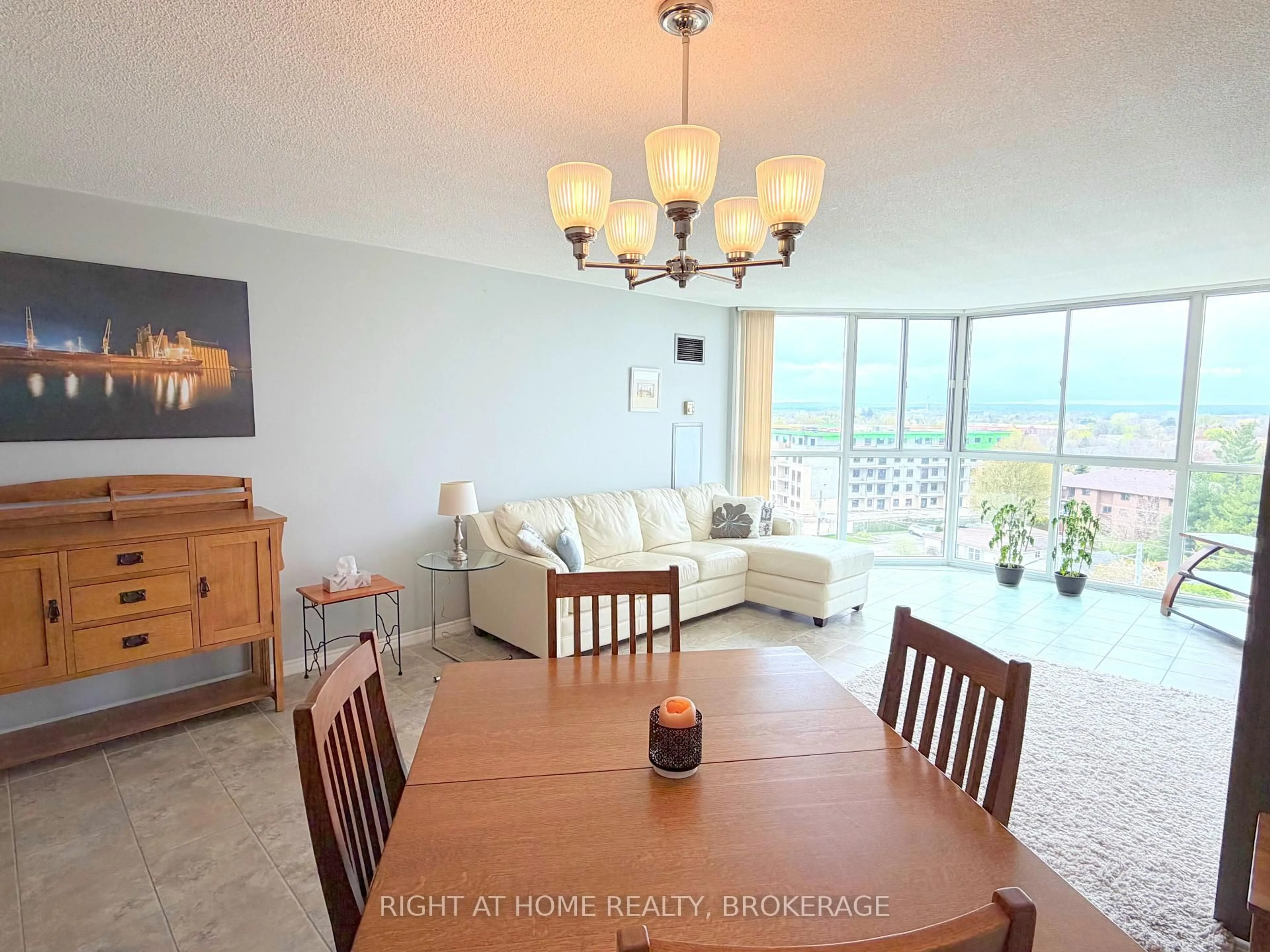 Dining room, unknown for 162 Martindale Rd #801, St. Catharines Ontario L2S 3S4