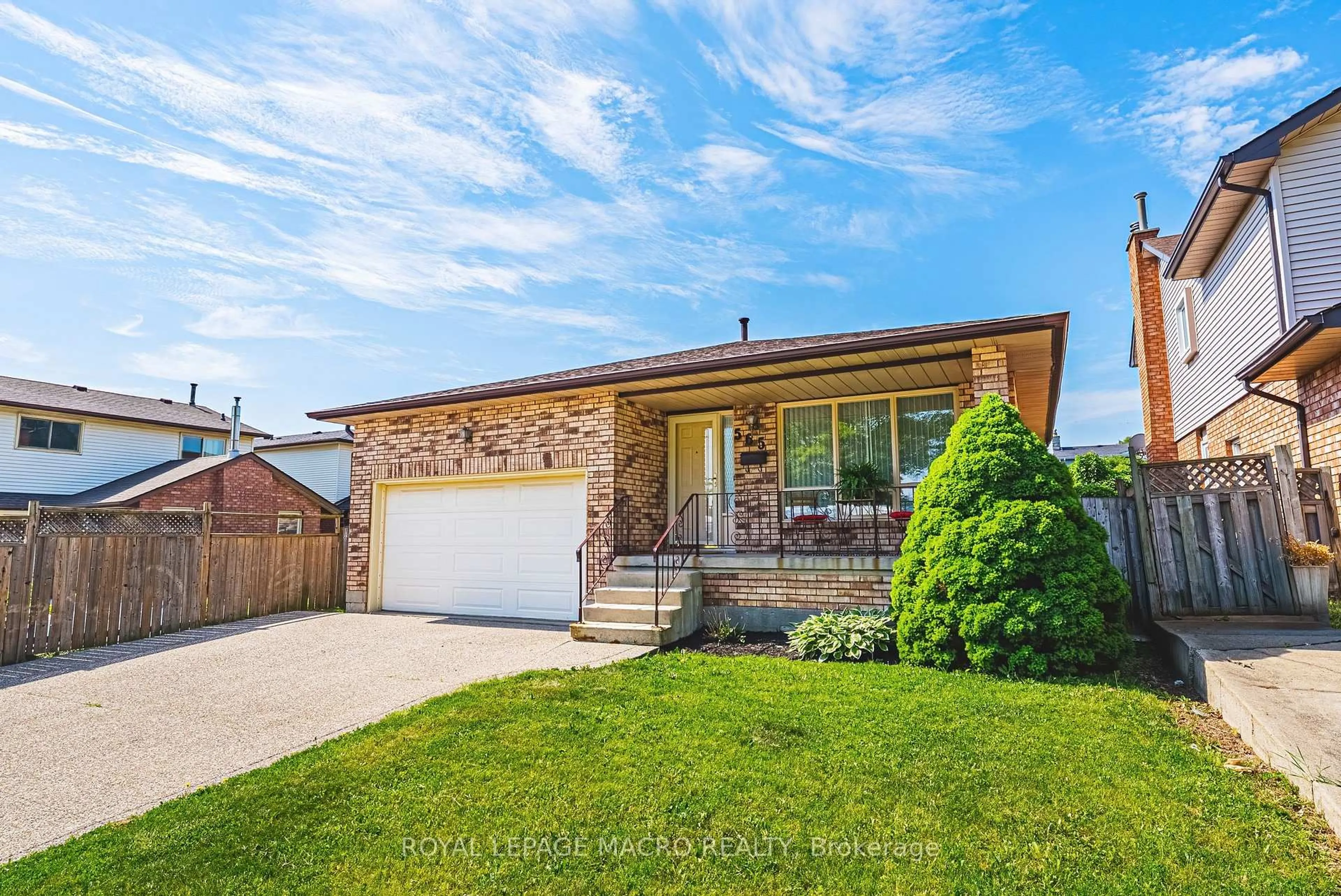 Home with brick exterior material, street for 565 Stone Church Rd, Hamilton Ontario L9B 1A5