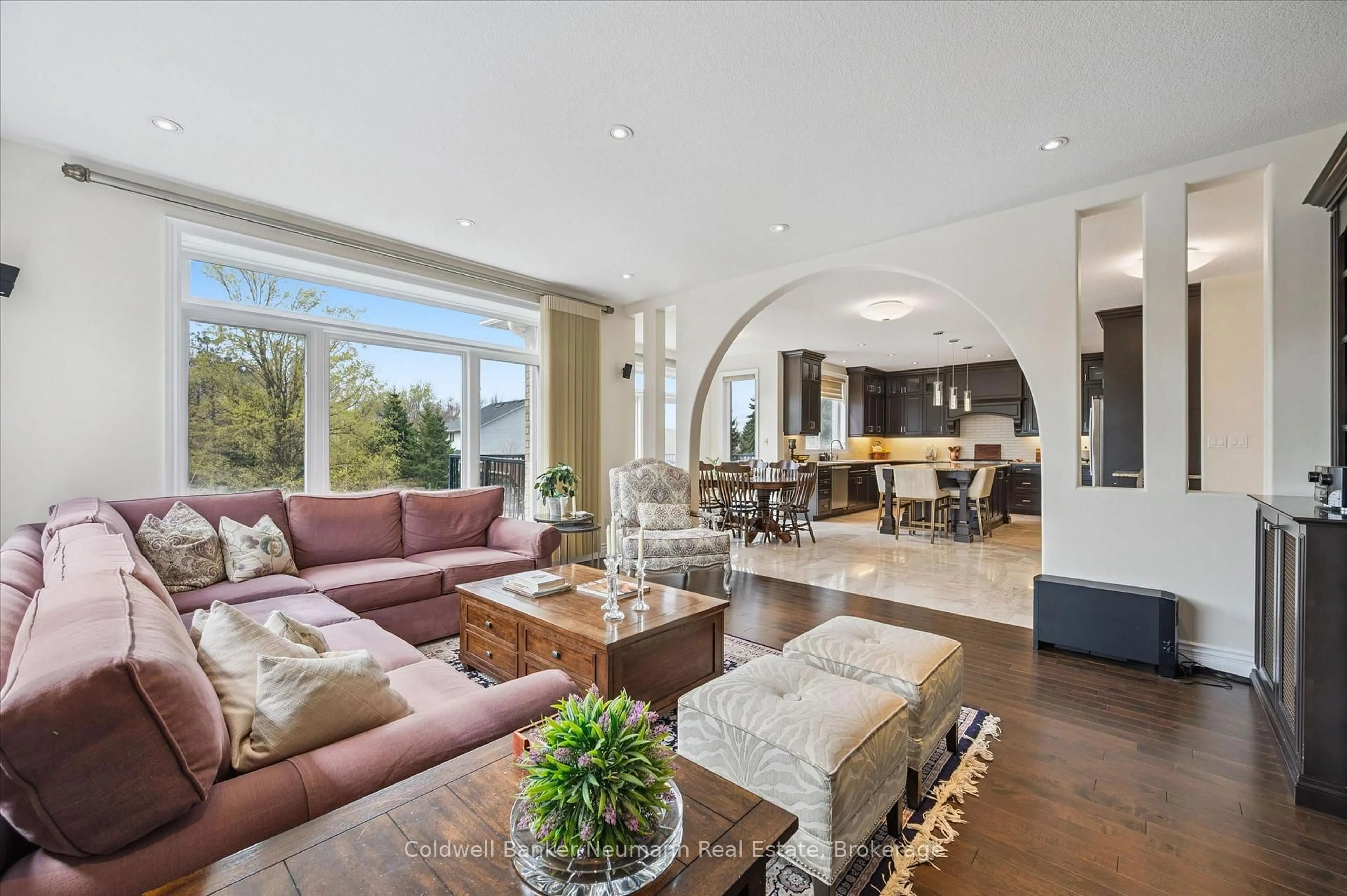 Living room with furniture, unknown for 51 Cox Crt, Guelph Ontario N1G 0A5
