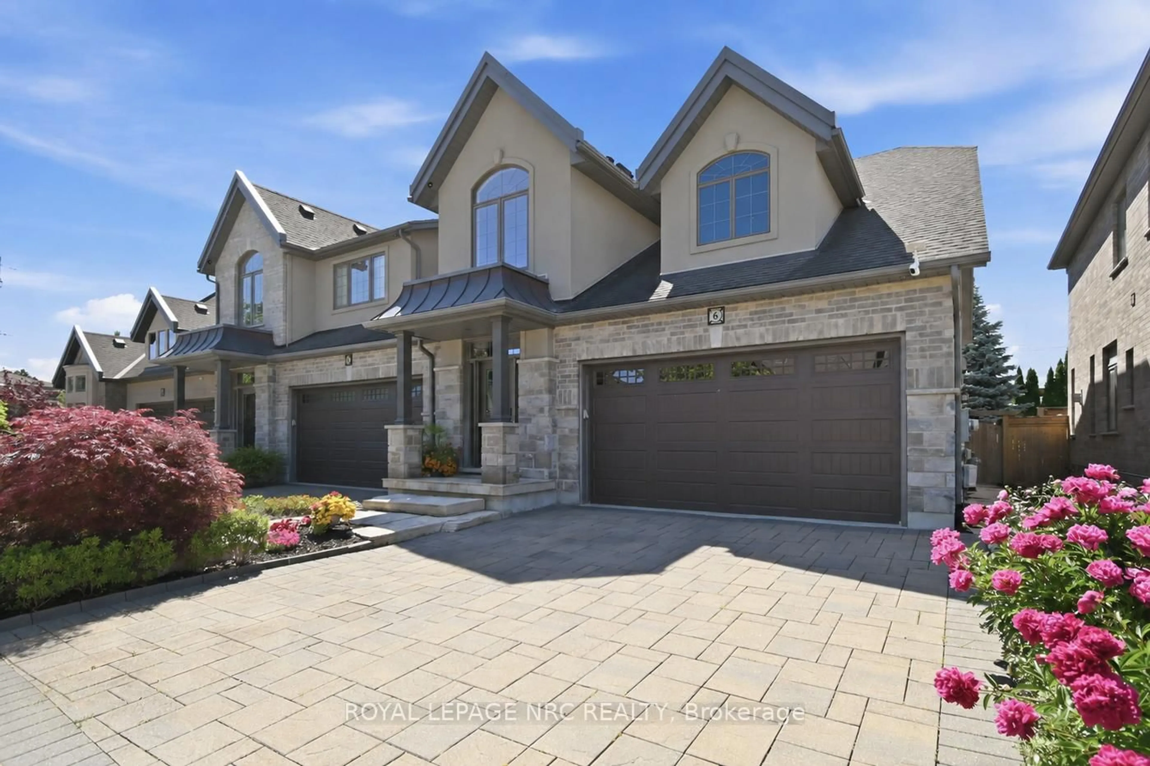 Home with brick exterior material, street for 6 Tuscany Crt, St. Catharines Ontario L2S 0E2