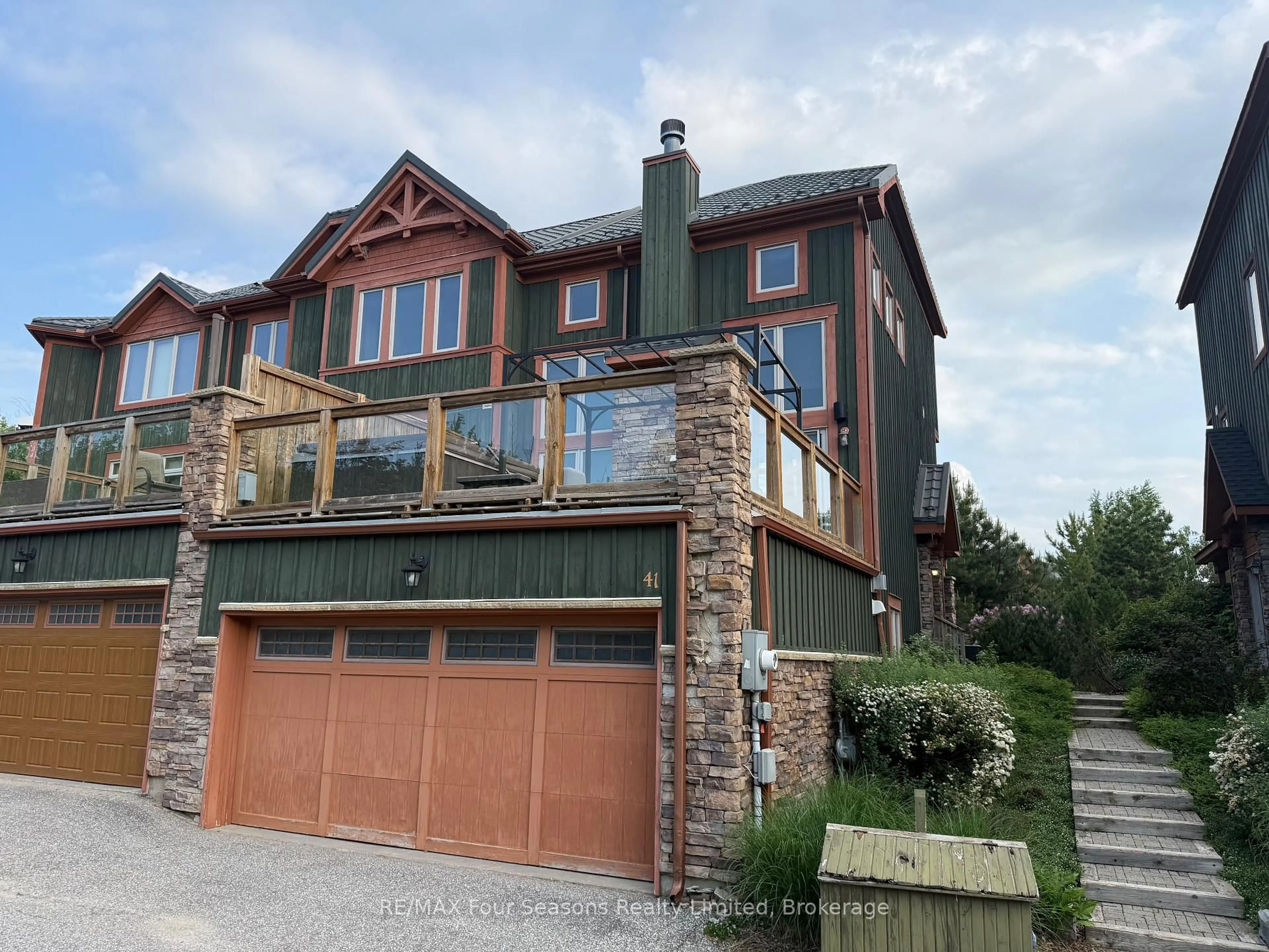 Home with brick exterior material, unknown for 214 Blueski George Cres #41, Blue Mountains Ontario L9Y 0V5