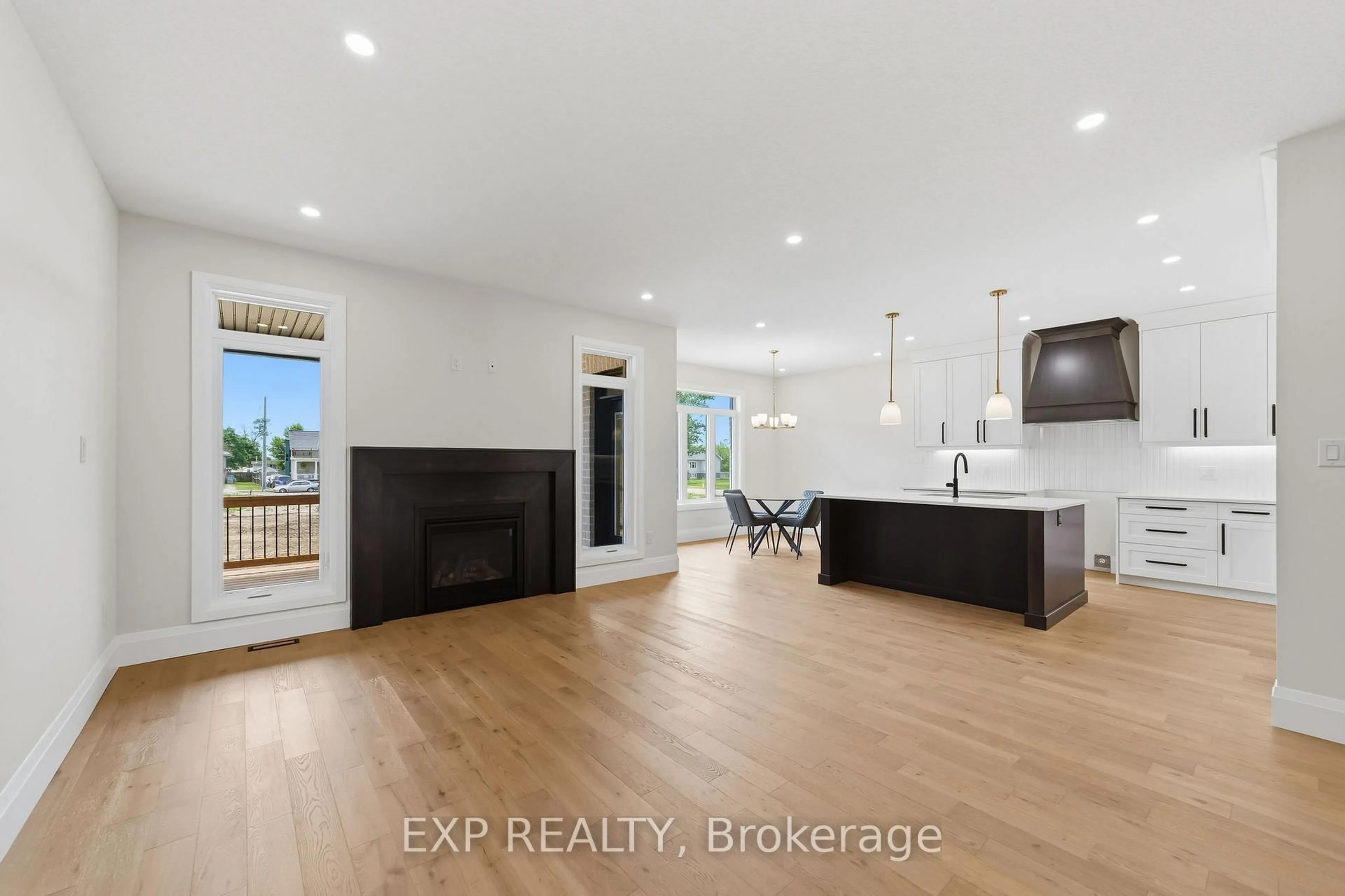 Open concept kitchen, unknown for 404 Erie St, Warwick Ontario N0M 2S0