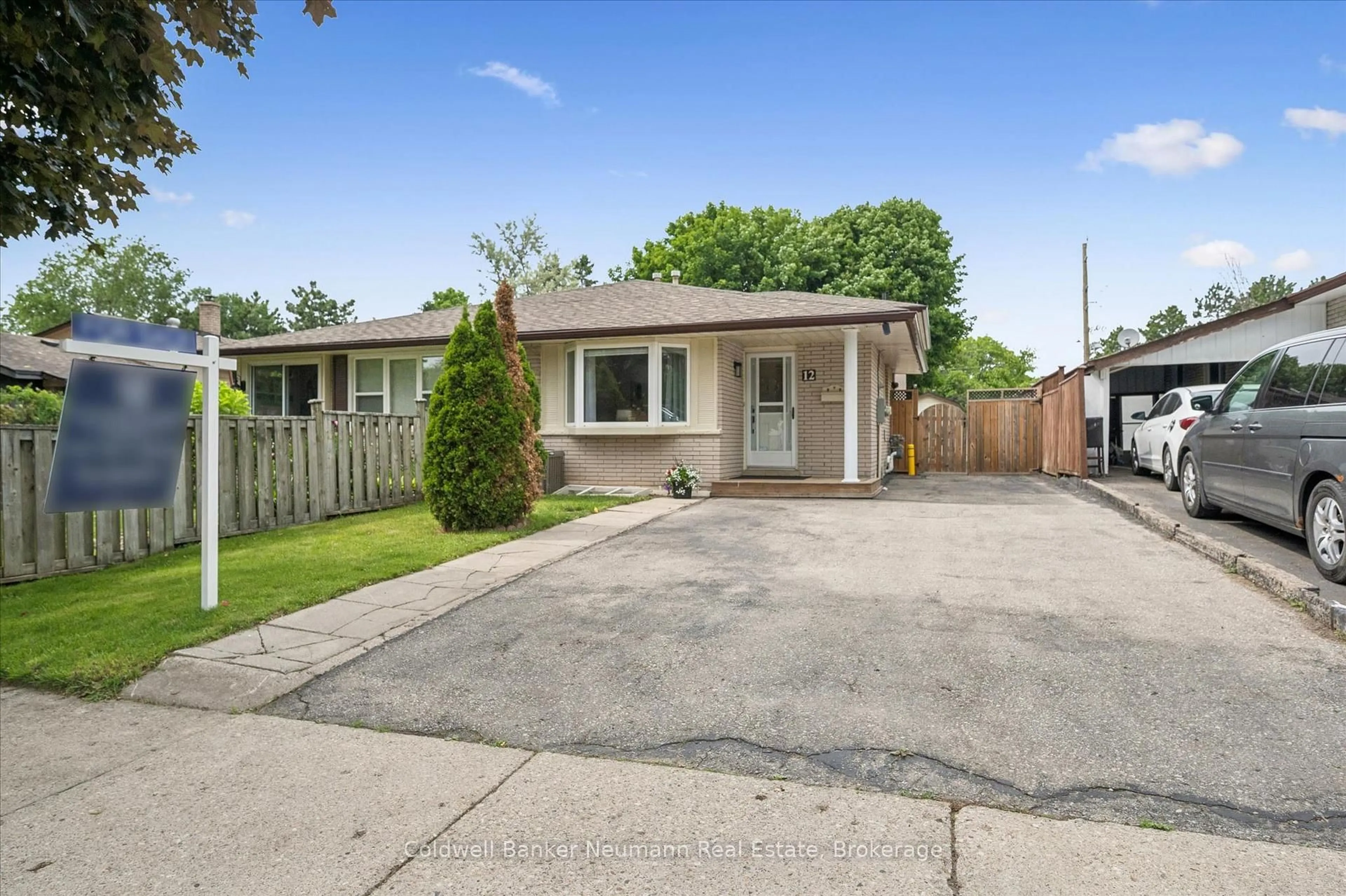 Unknown for 12 Shea Cres, Kitchener Ontario N2E 1E8