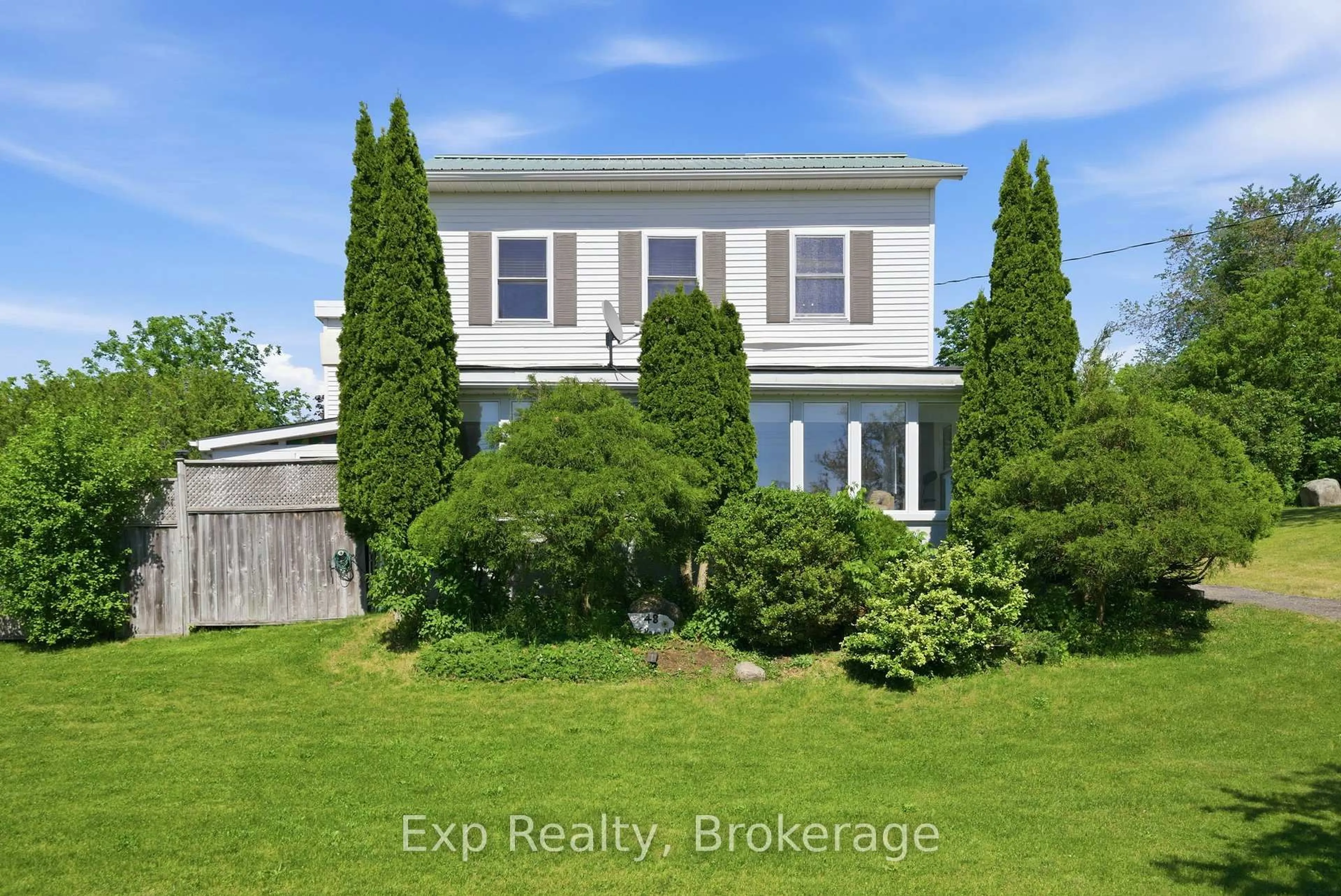 A pic from outside/outdoor area/front of a property/back of a property/a pic from drone, building for 48 Elgin St, Cramahe Ontario K0K 1S0