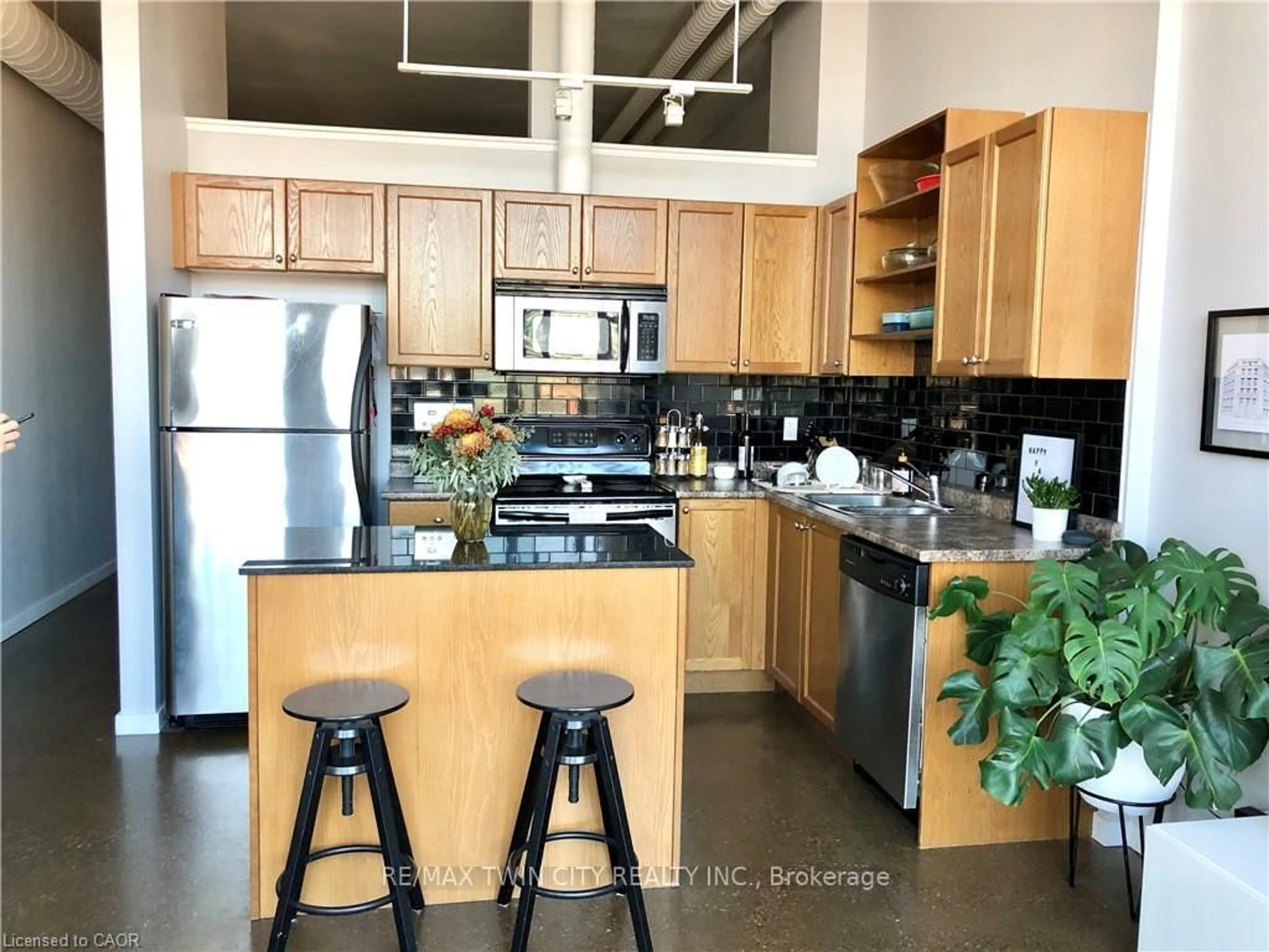 Open concept kitchen, unknown for 404 KING St #604, Kitchener Ontario N2G 4Z9