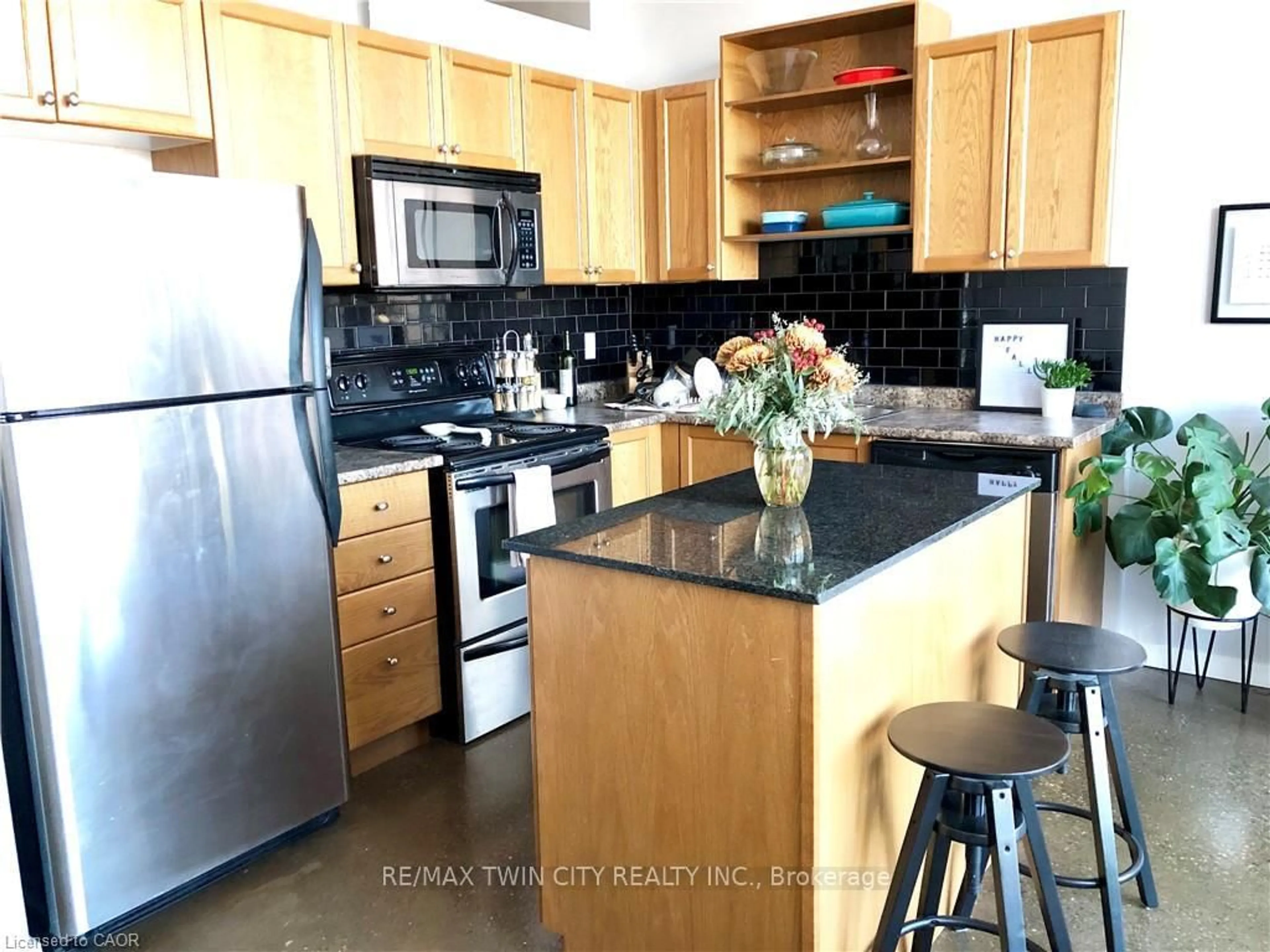 Open concept kitchen, unknown for 404 KING St #604, Kitchener Ontario N2G 4Z9