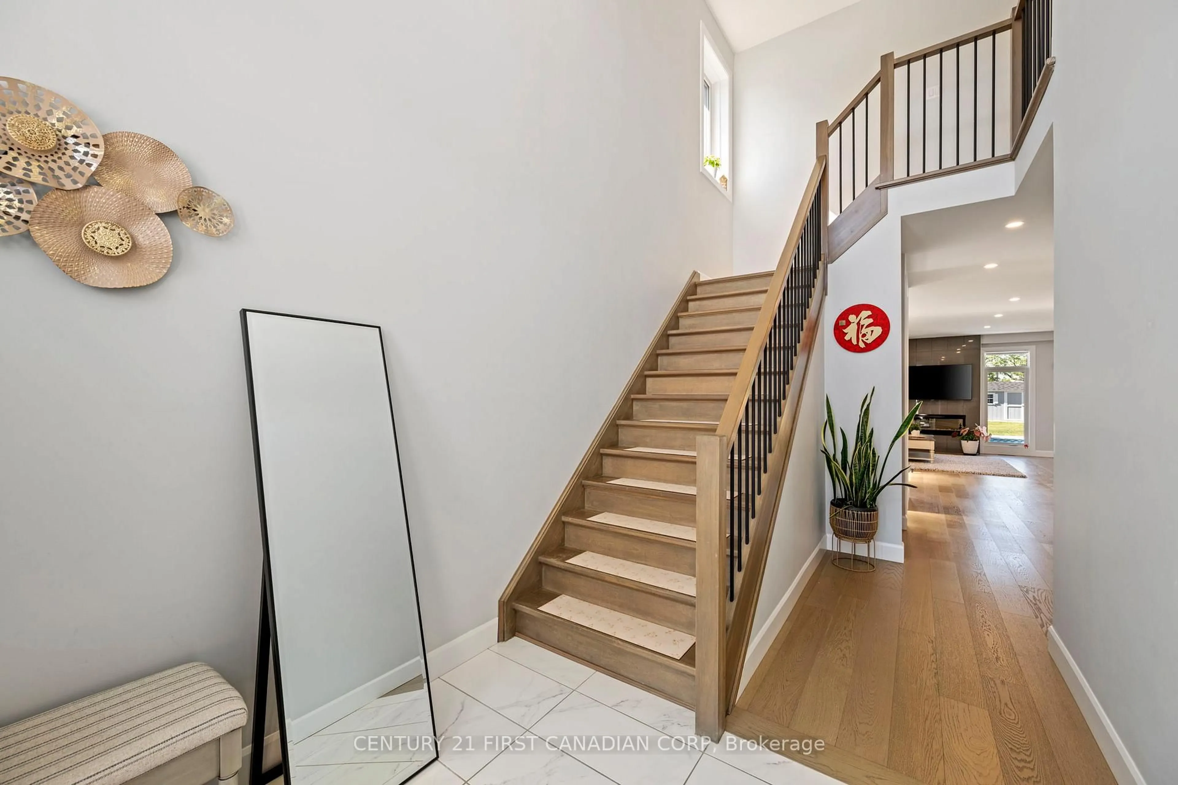 Unknown for 1298 SANDBAR St, London North Ontario N6G 5K3