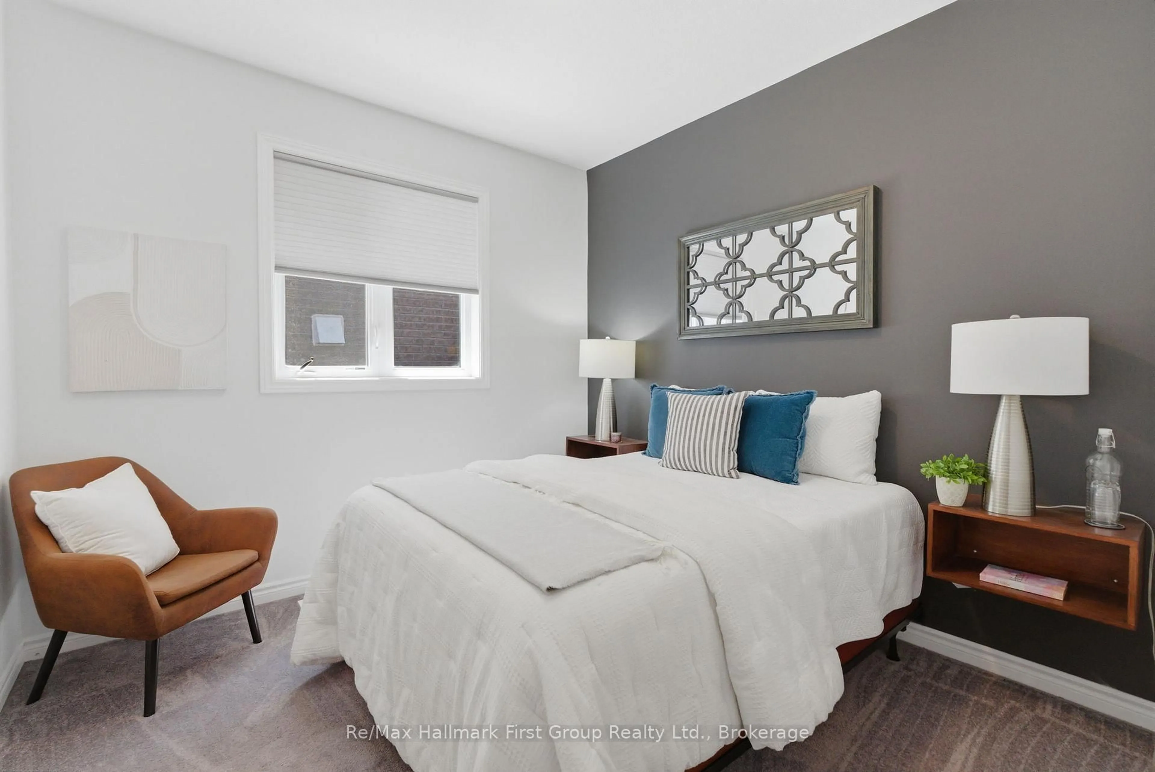 Bedroom with bed, unknown for 54 Horizon Ave, Cavan Monaghan Ontario L0A 1G0