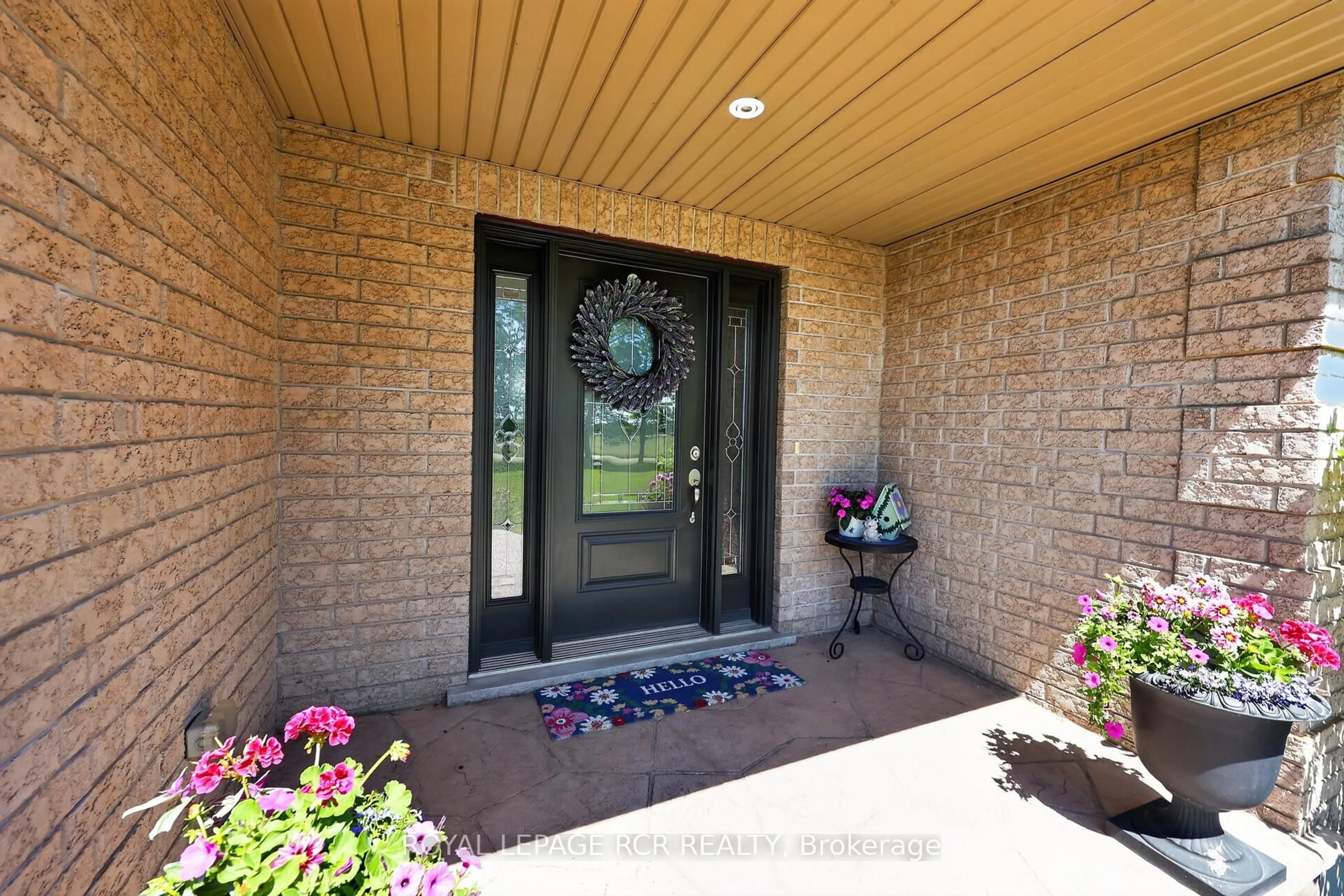 Indoor entryway for 351335 17th Line #PT 2, East Garafraxa Ontario L9W 7E1