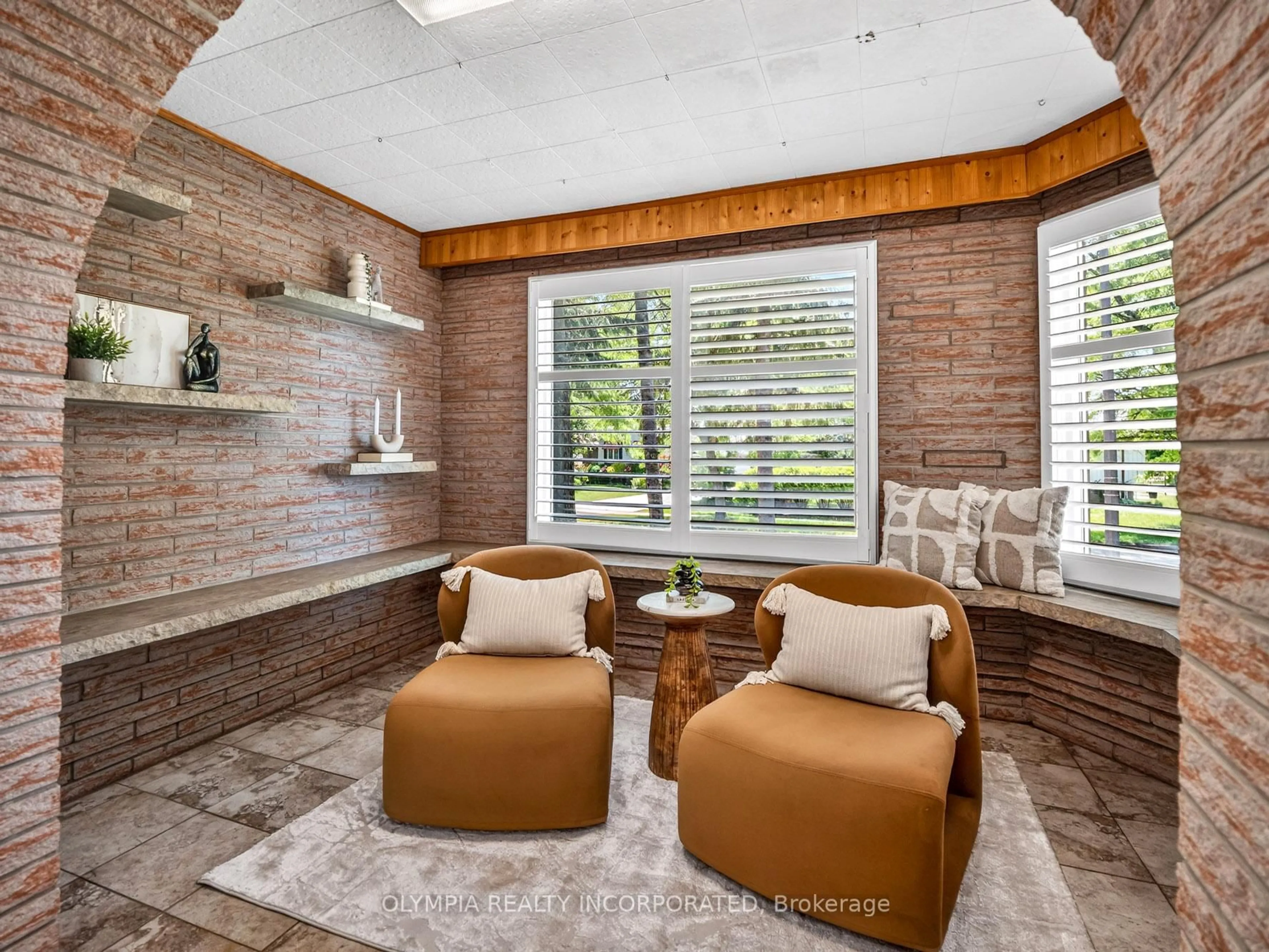Living room with furniture, ceramic/tile floor for 4124 Preston Ave, Niagara Falls Ontario L2H 2C5