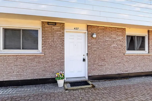 427 Moodie Dr, Ottawa 2