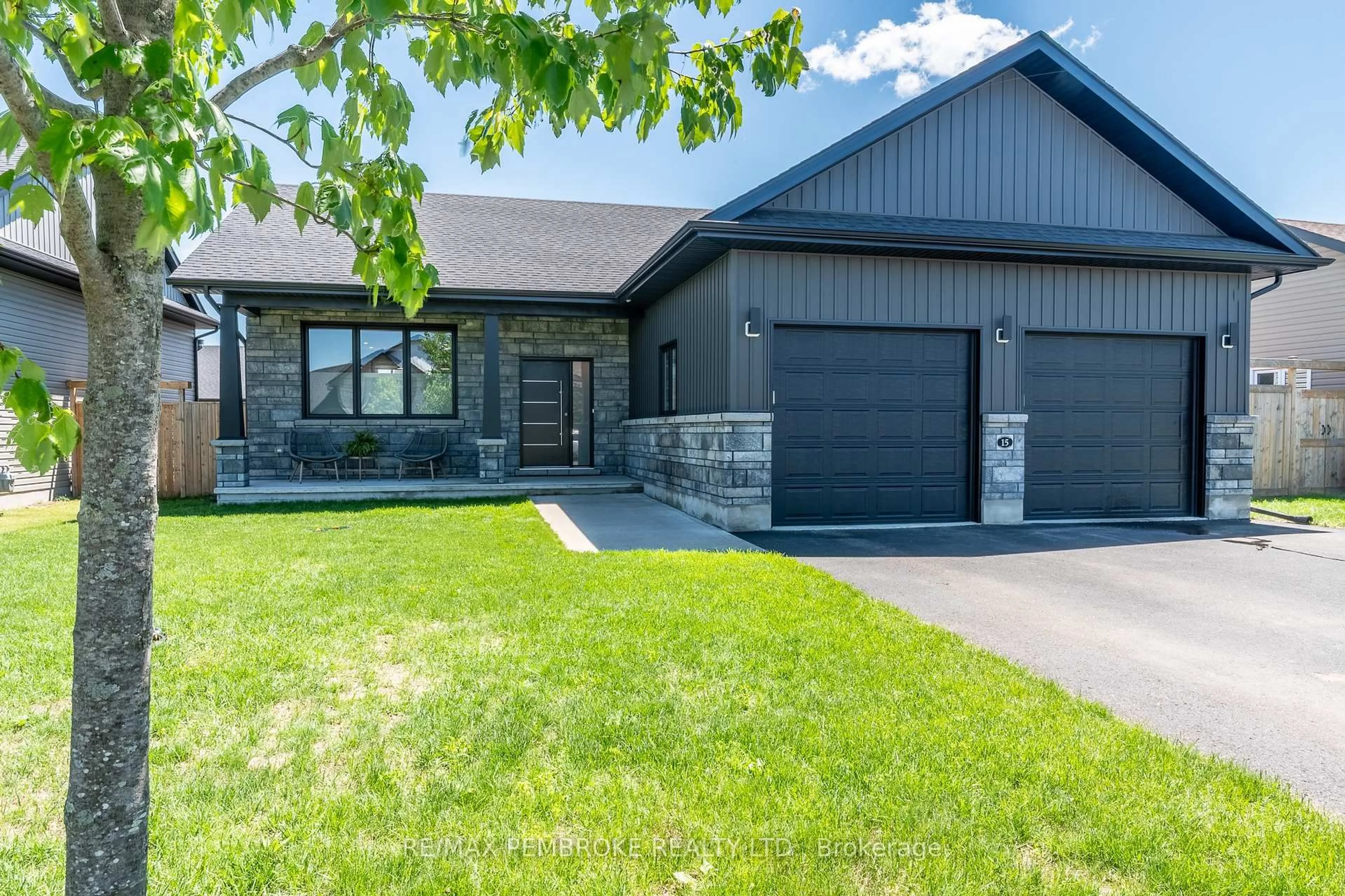 Home with brick exterior material, street for 15 Drew St, Petawawa Ontario K8H 0G4
