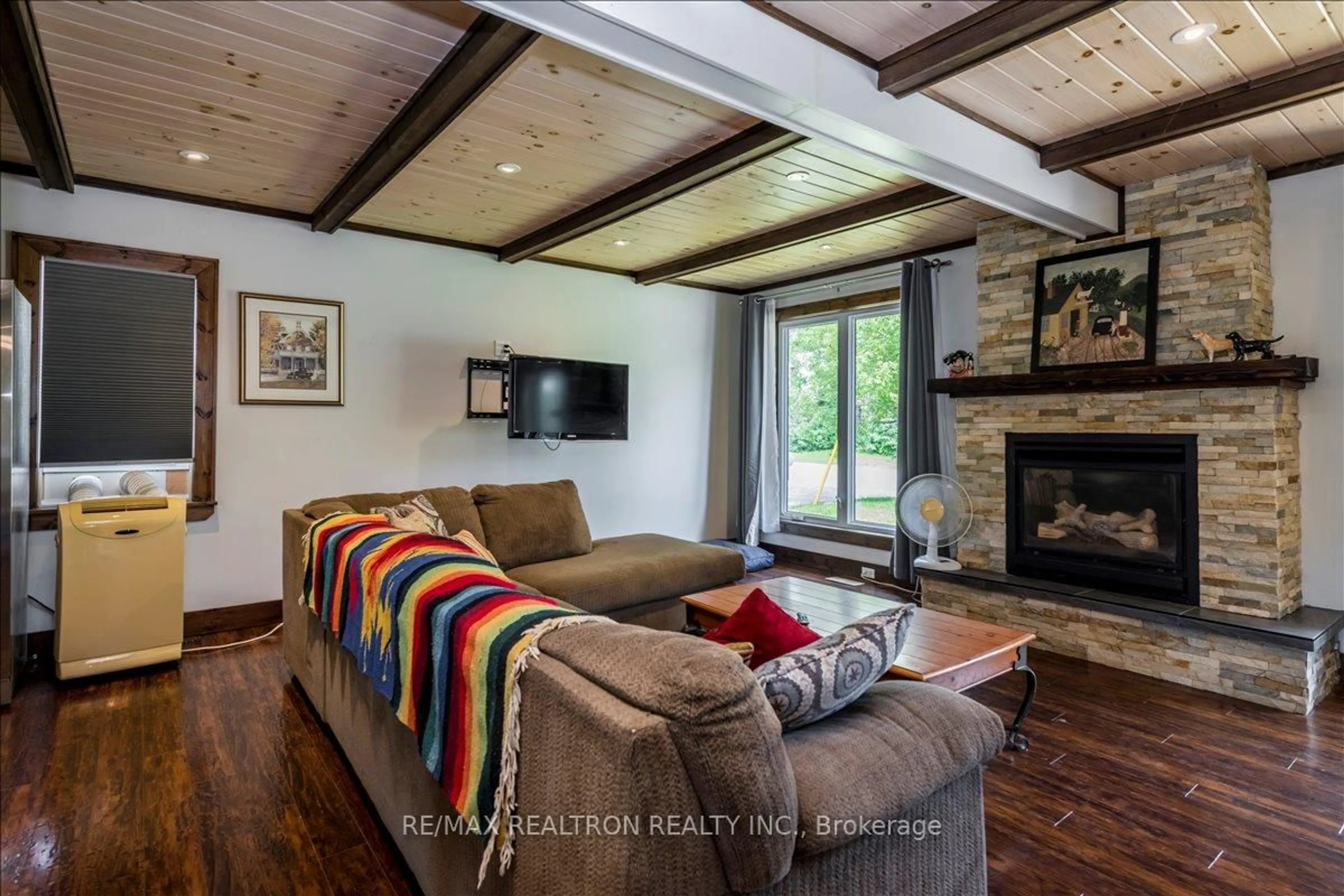 Living room with furniture, unknown for 45 Joseph St, Georgian Bay Ontario P0C 1H0
