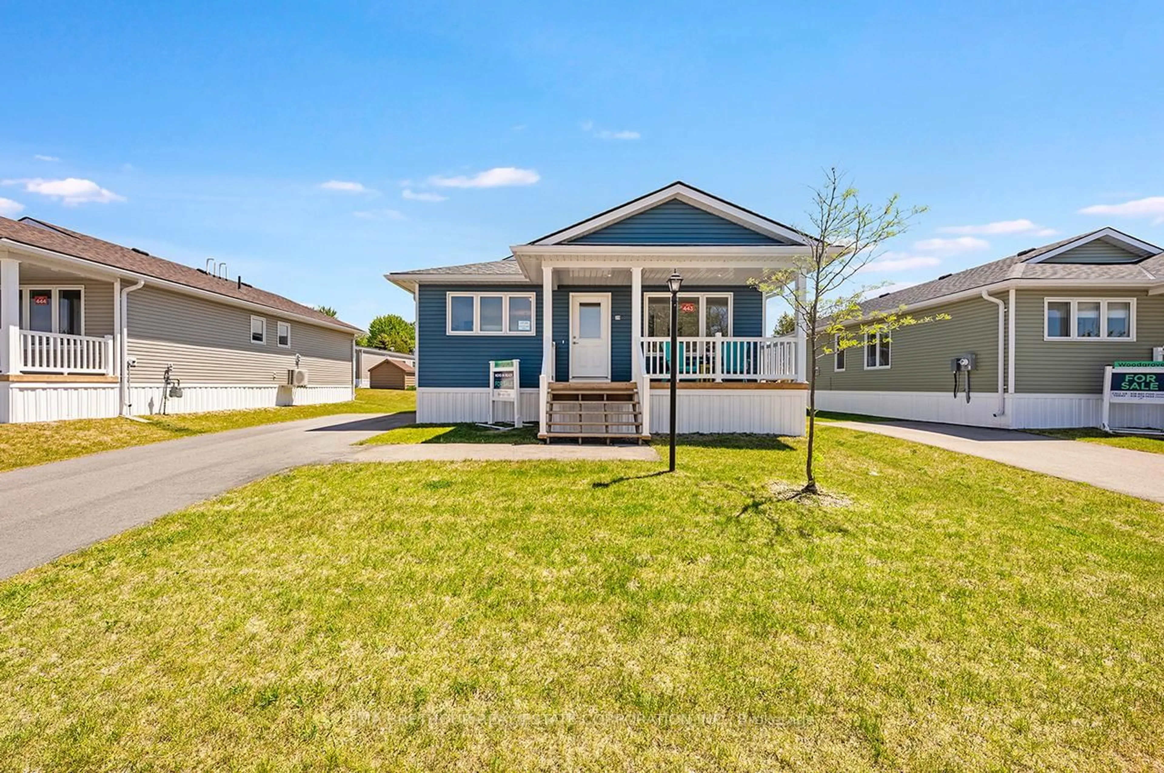 Home with vinyl exterior material, street for 20 Bluffs View Blvd, Ashfield-Colborne-Wawanosh Ontario N7A 0C1