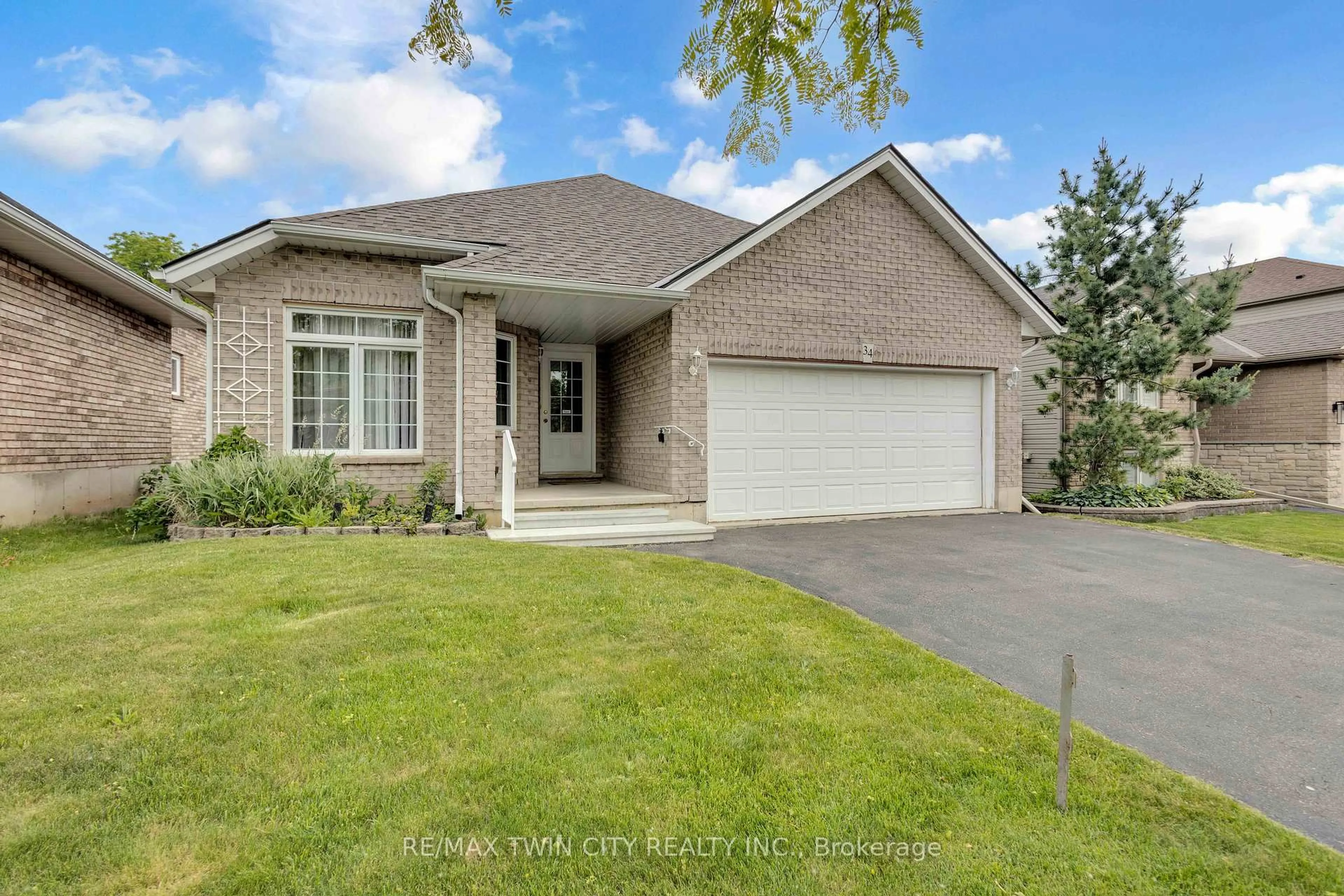 Home with brick exterior material, street for 34 Maich Cres, Brantford Ontario N3T 6P1