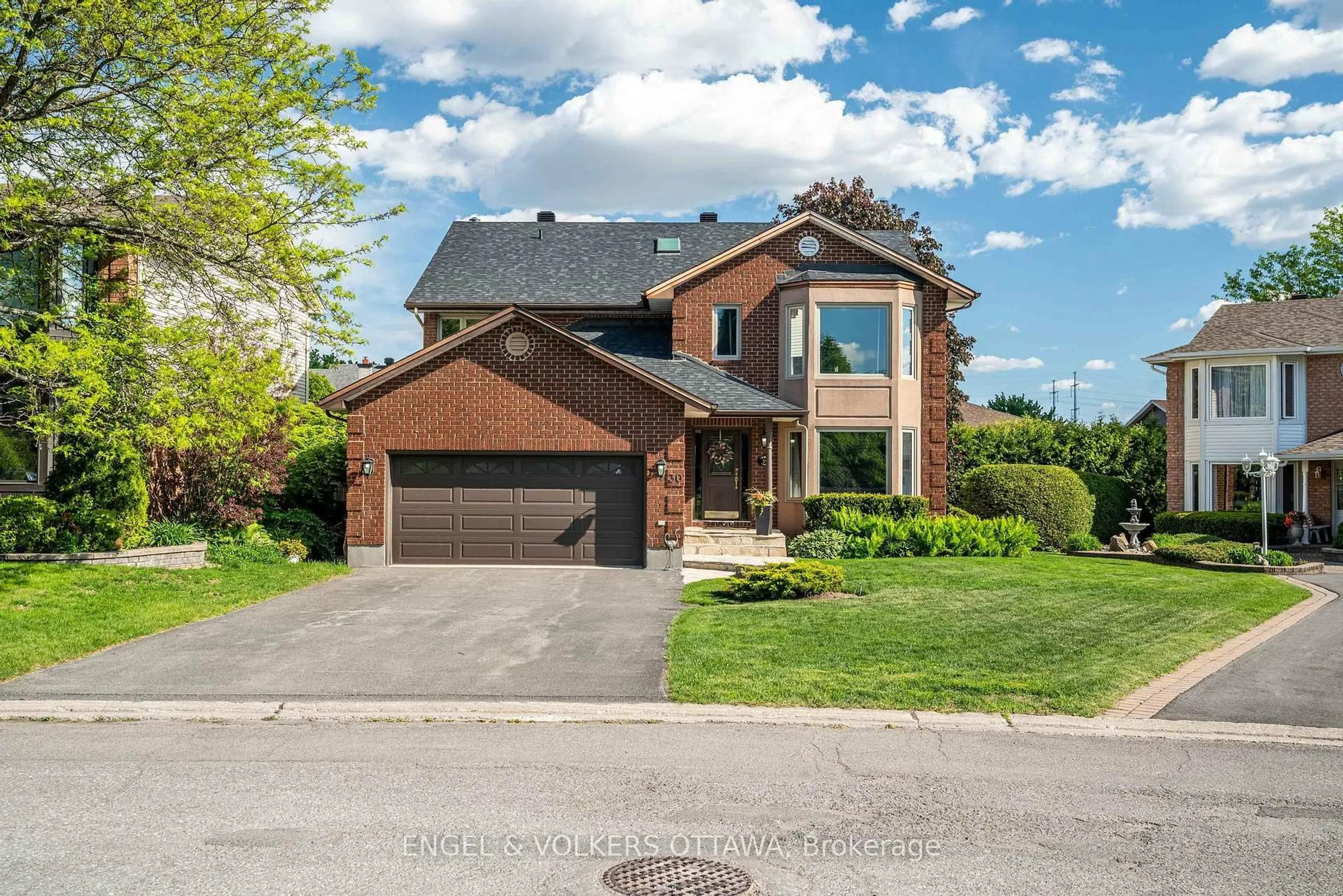 Home with brick exterior material, street for 30 Huntings End Ave, Kanata Ontario K2M 1R3