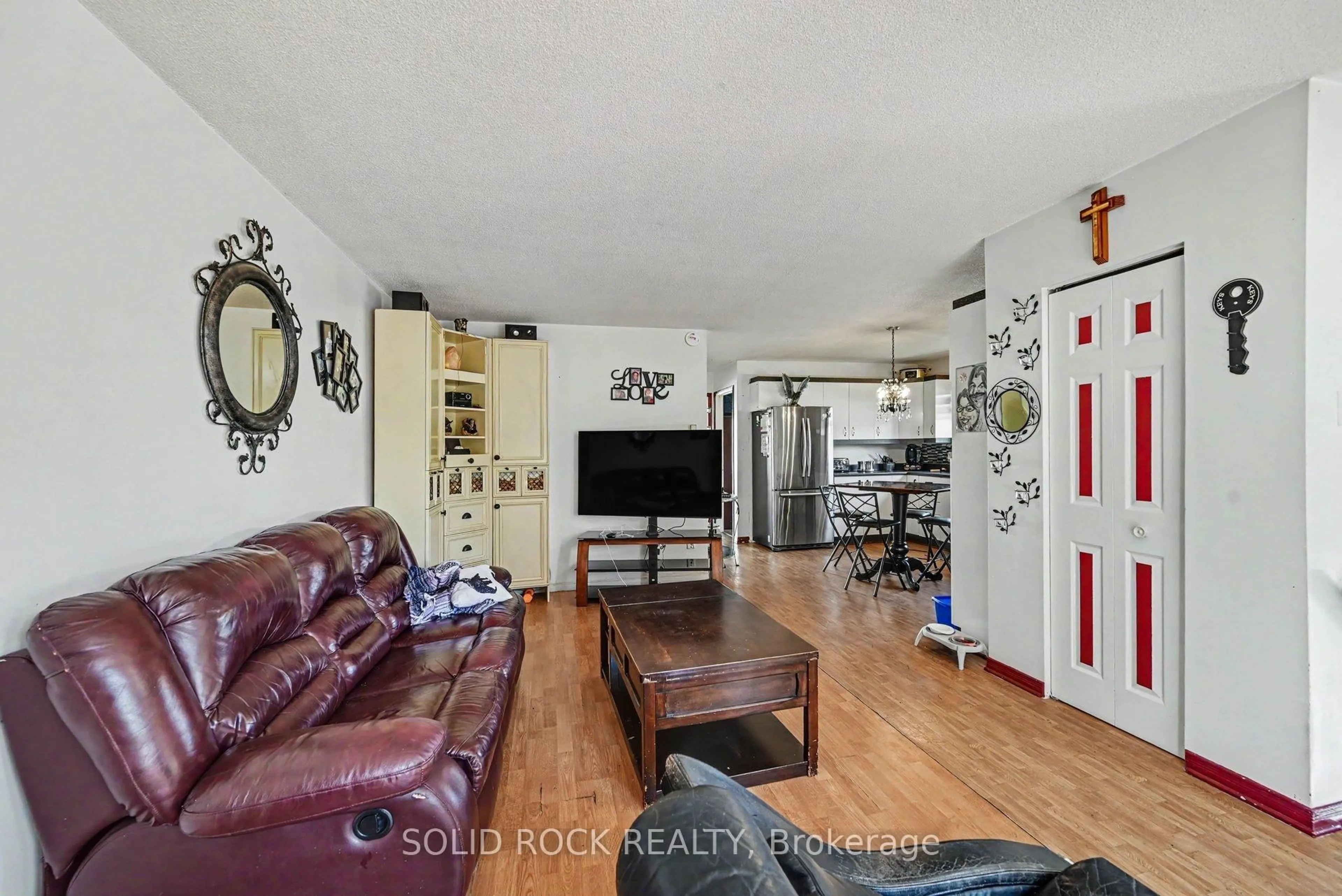Living room with furniture, unknown for 530 Mario St, Hawkesbury Ontario K6A 3V4