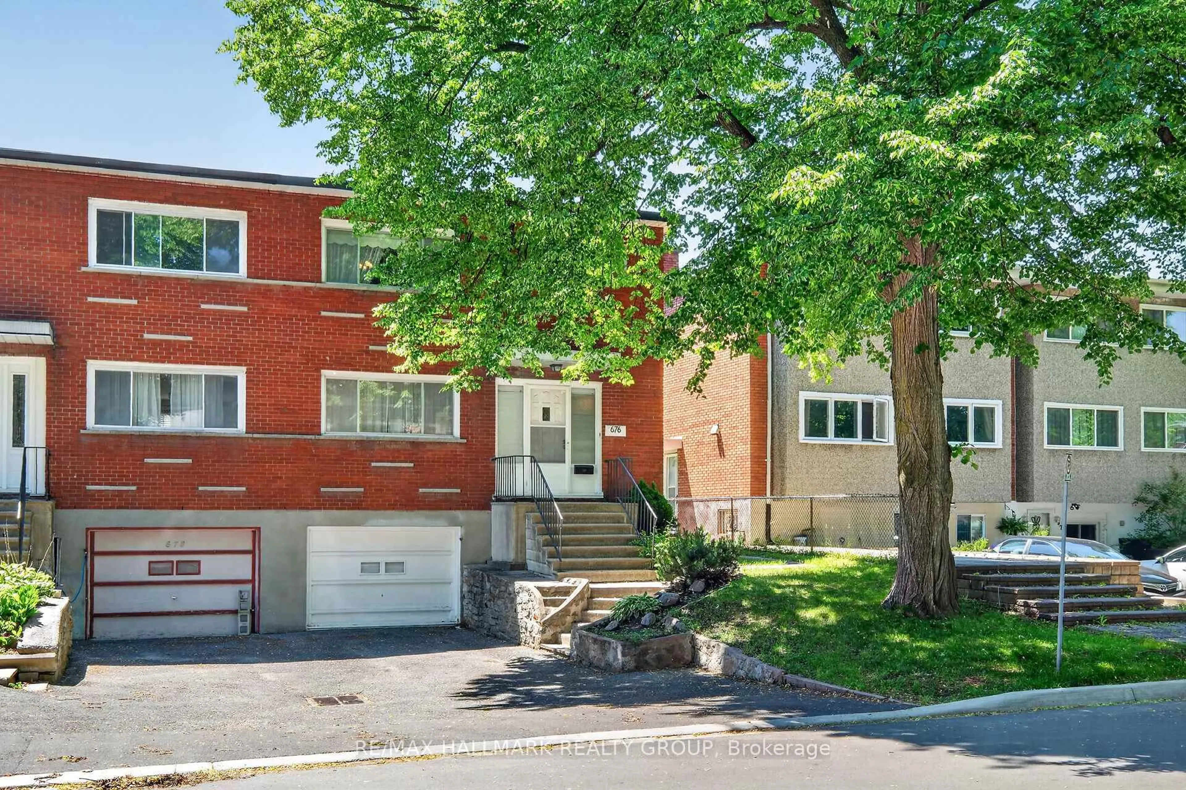 Home with brick exterior material, street for 676 Morin St, Ottawa Ontario K1K 3G9