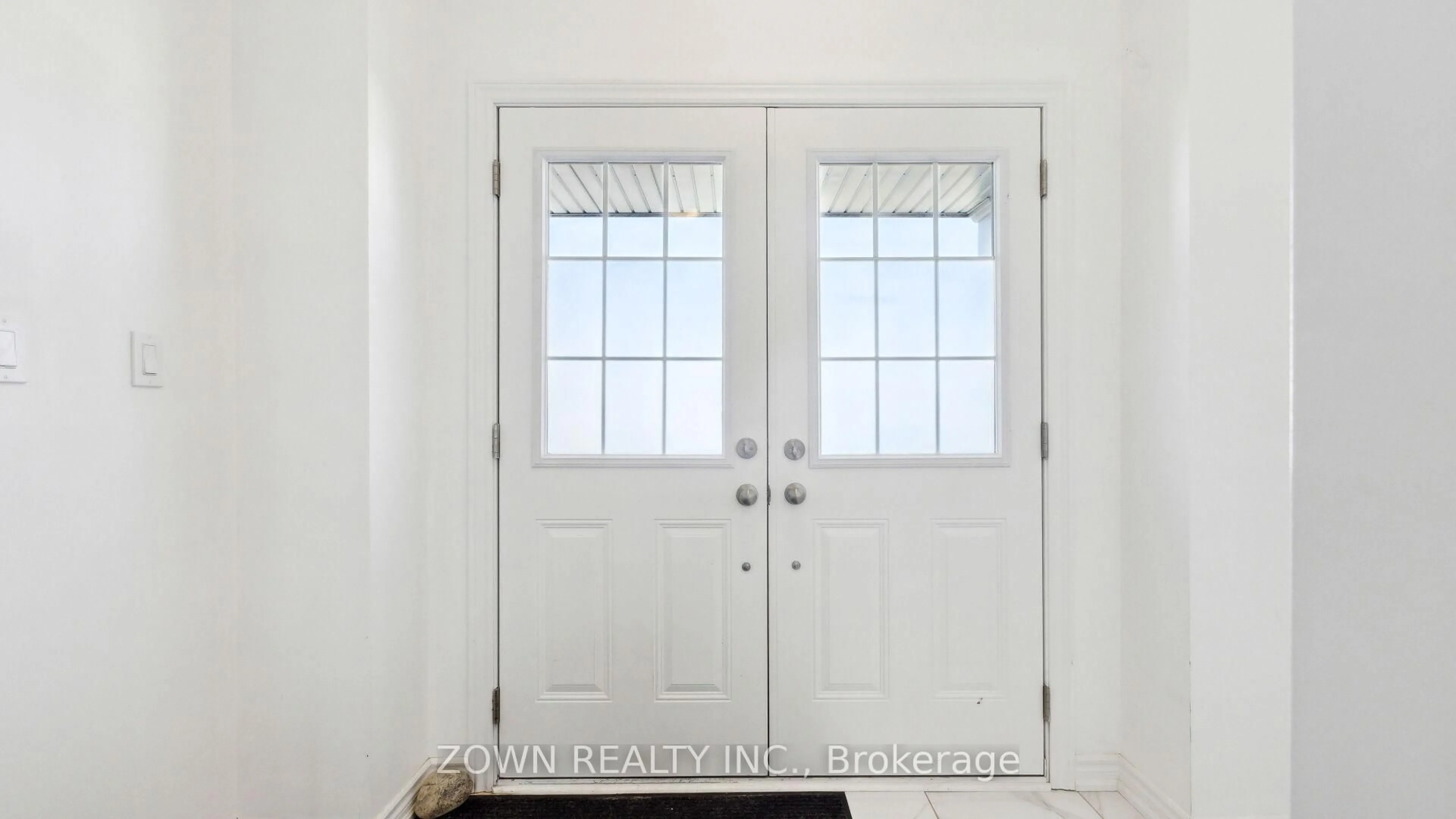 Indoor entryway for 9 Mears Rd, Brant Ontario N0E 1N0