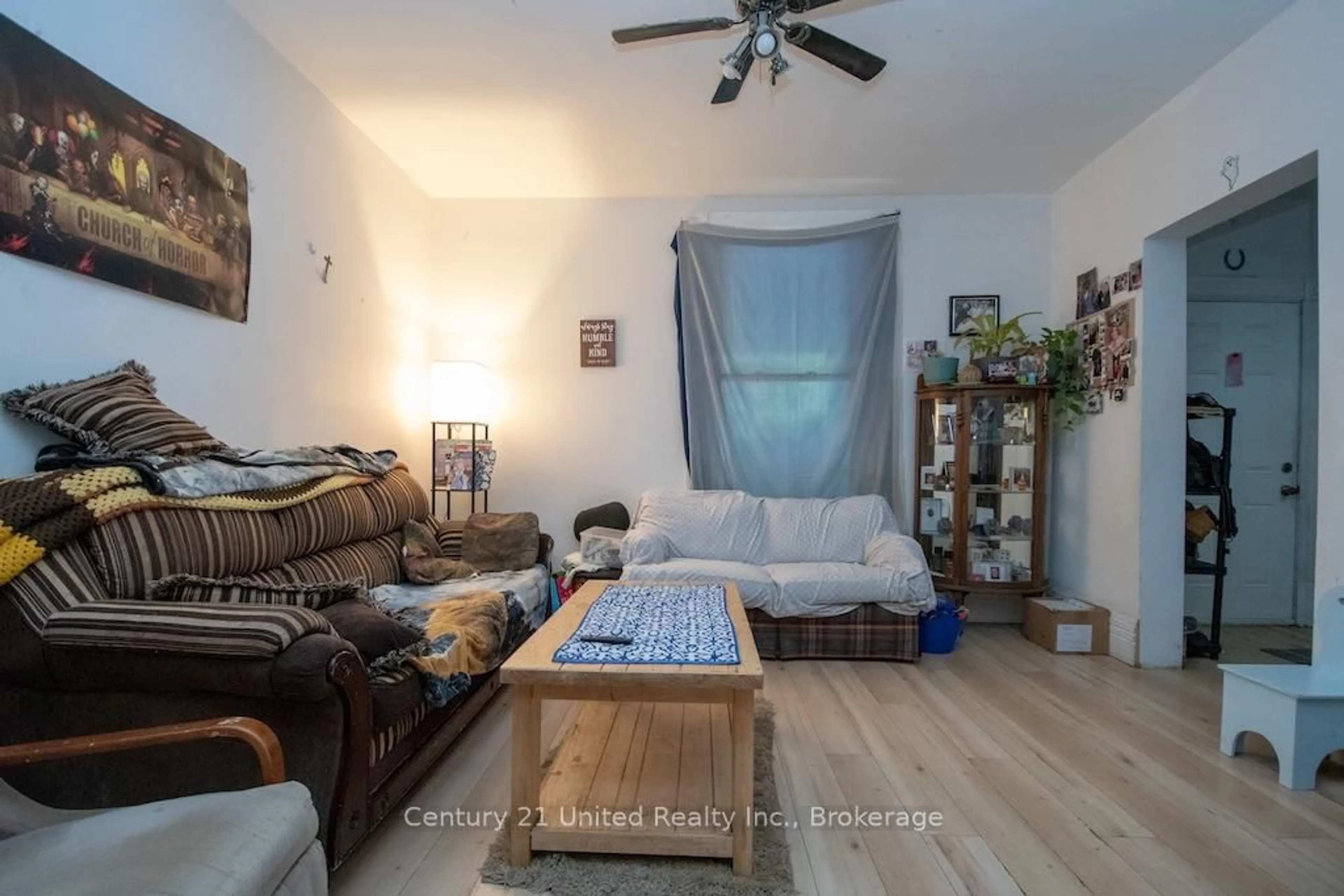 Living room with furniture, unknown for 133 Victoria St, Trent Hills Ontario K0L 1Y0