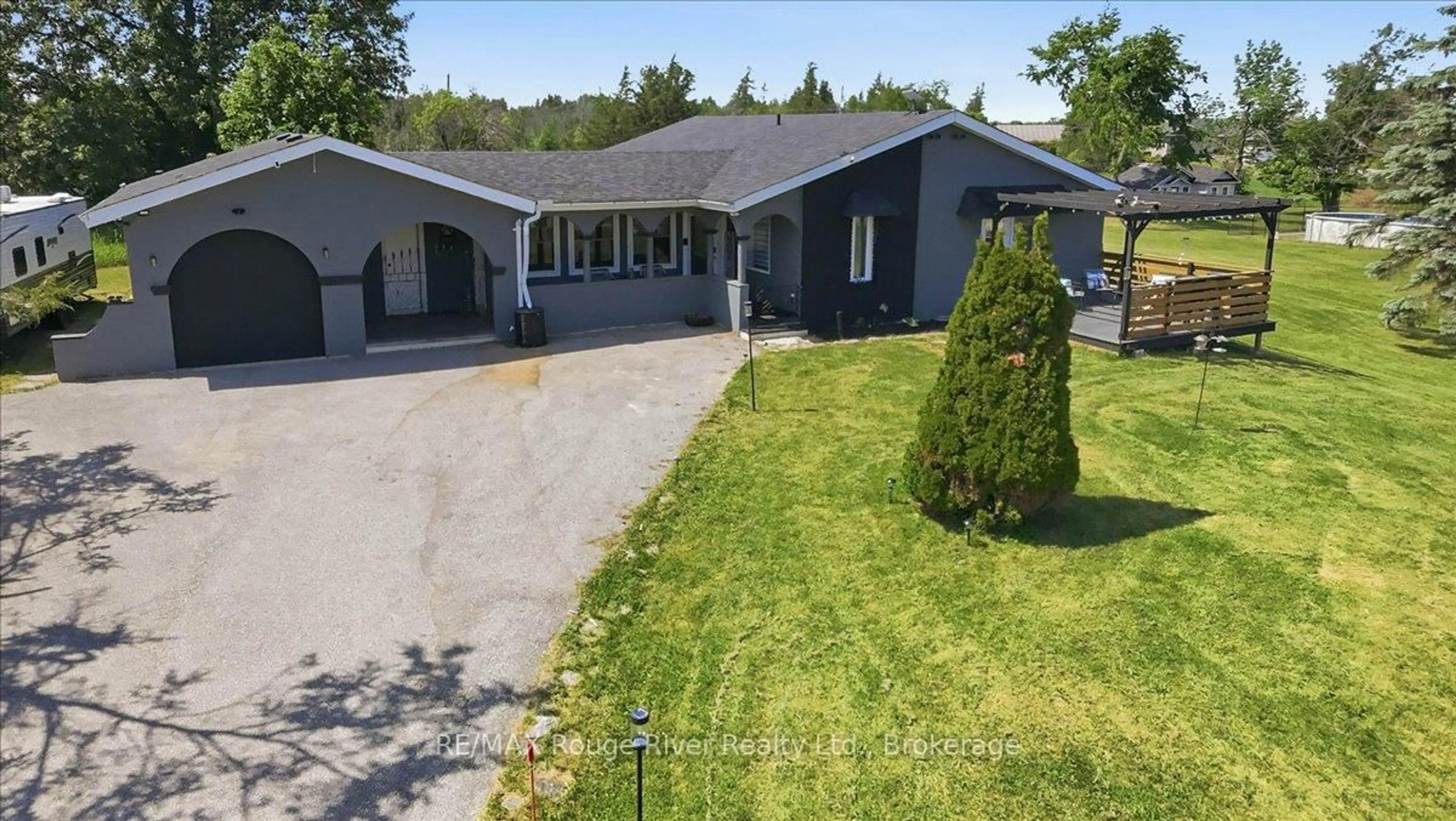 A pic from outside/outdoor area/front of a property/back of a property/a pic from drone, street for 15 Healey Falls Dr, Trent Hills Ontario K0L 1L0