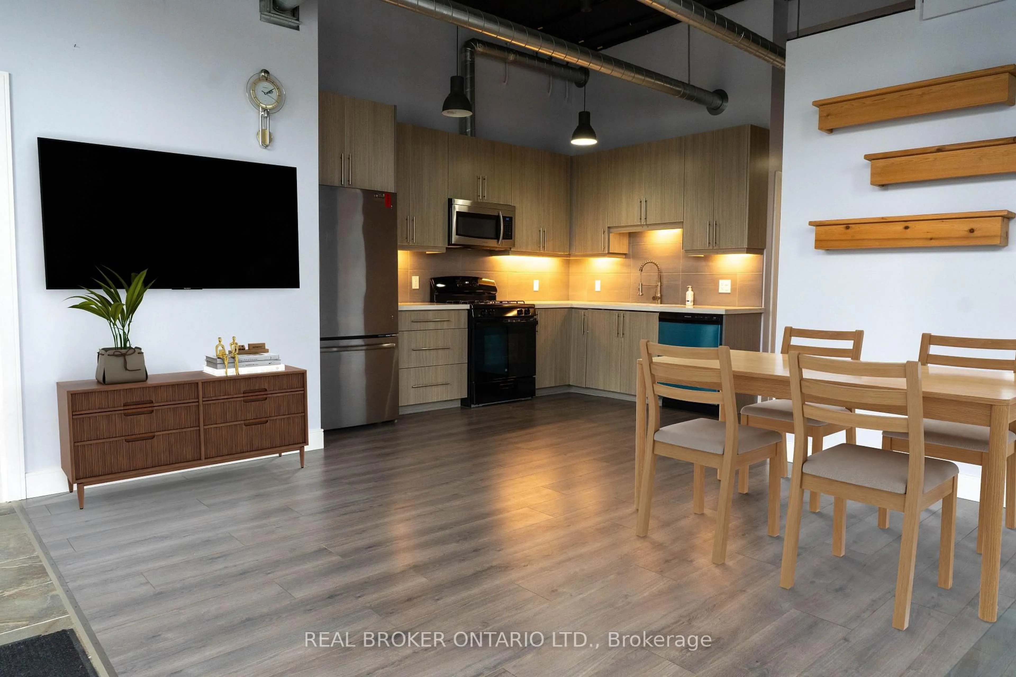 Open concept kitchen, unknown for 904 Paisley Rd #102, Guelph Ontario N1K 0C6