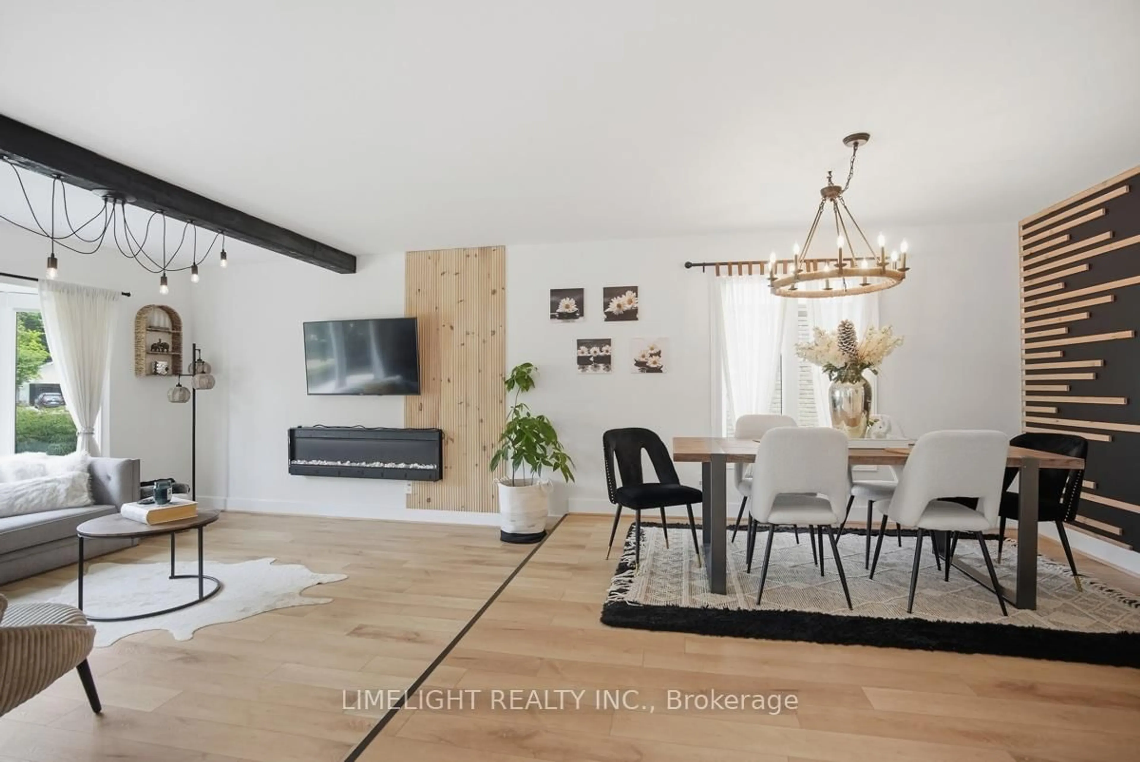 Unknown for 16 Lindbrook Crt, London North Ontario N5X 2L3
