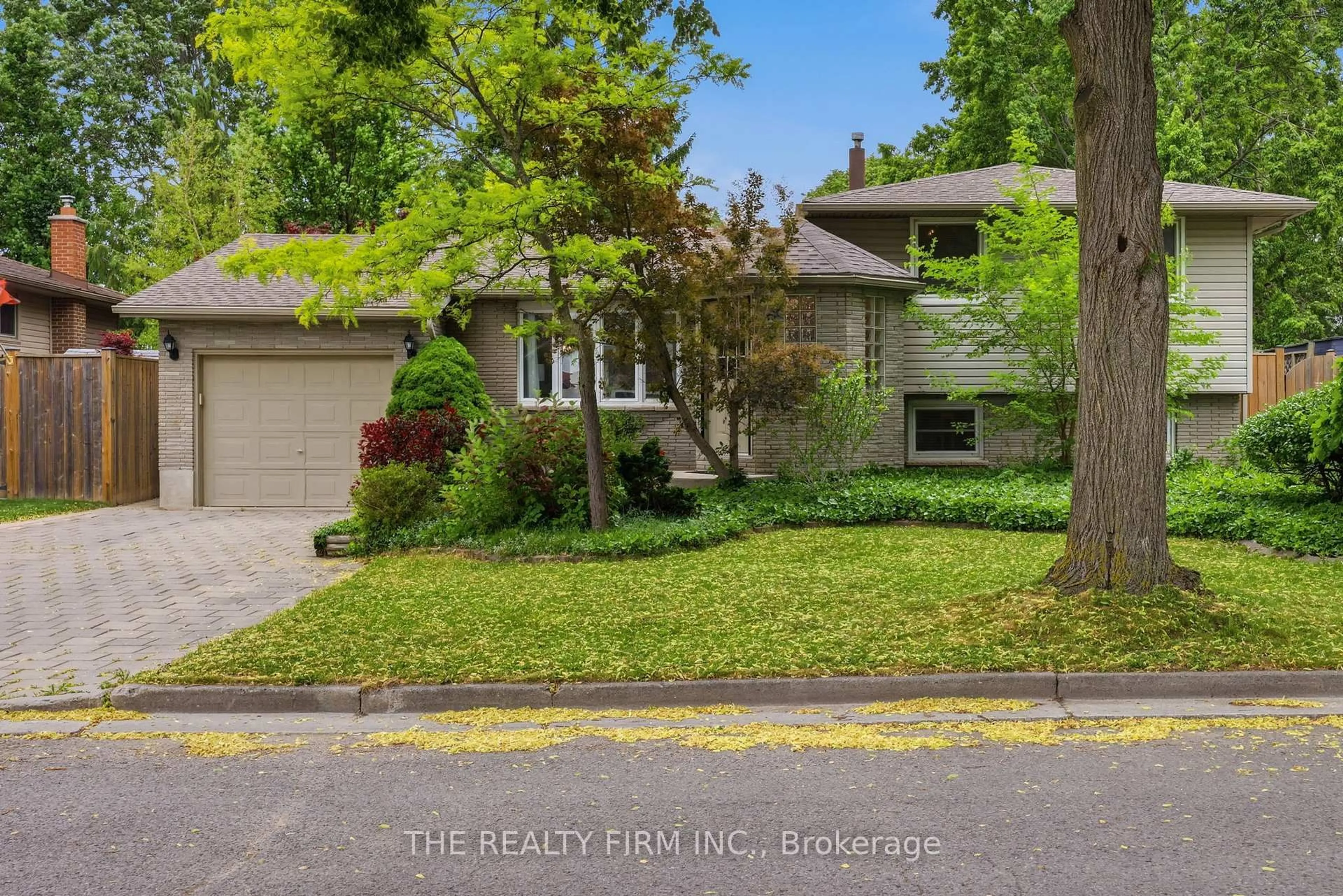 Unknown for 79 Mendip Cres, London South Ontario N6E 1H2