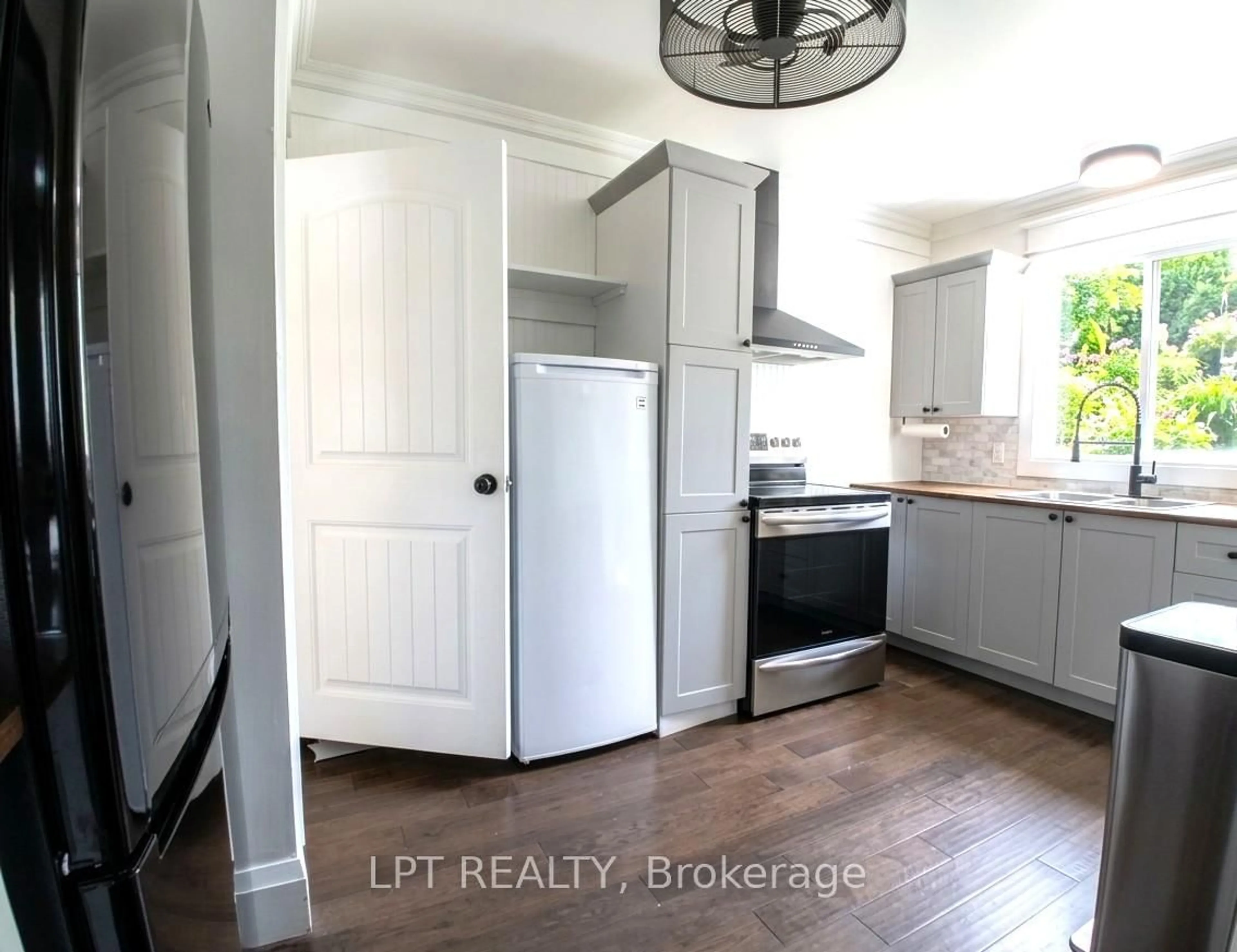 Open concept kitchen, unknown for 87 Dauphin Ave, Kingston Ontario K7K 6B2