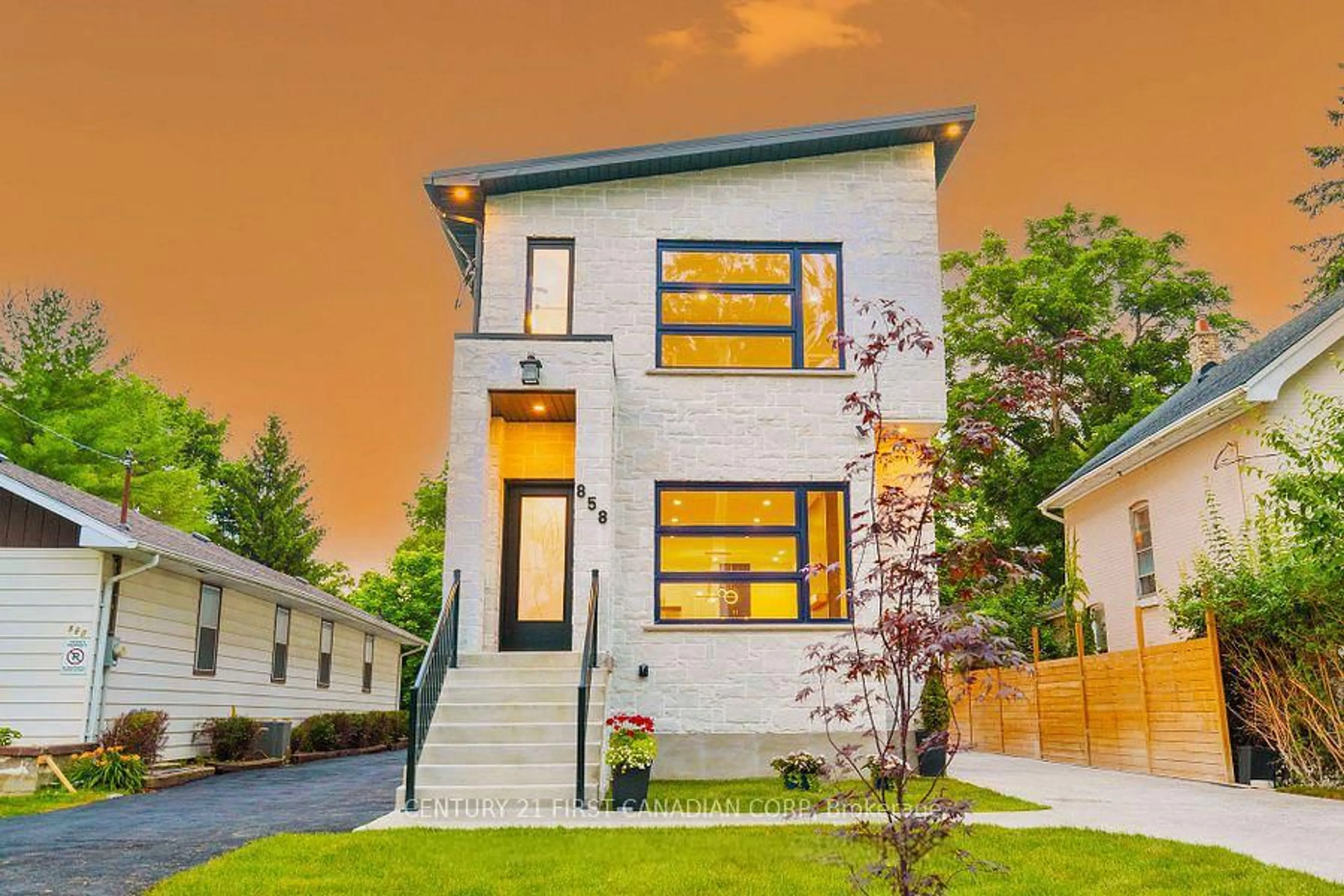 Home with brick exterior material, street for 858 William St, London East Ontario N5Y 2S3