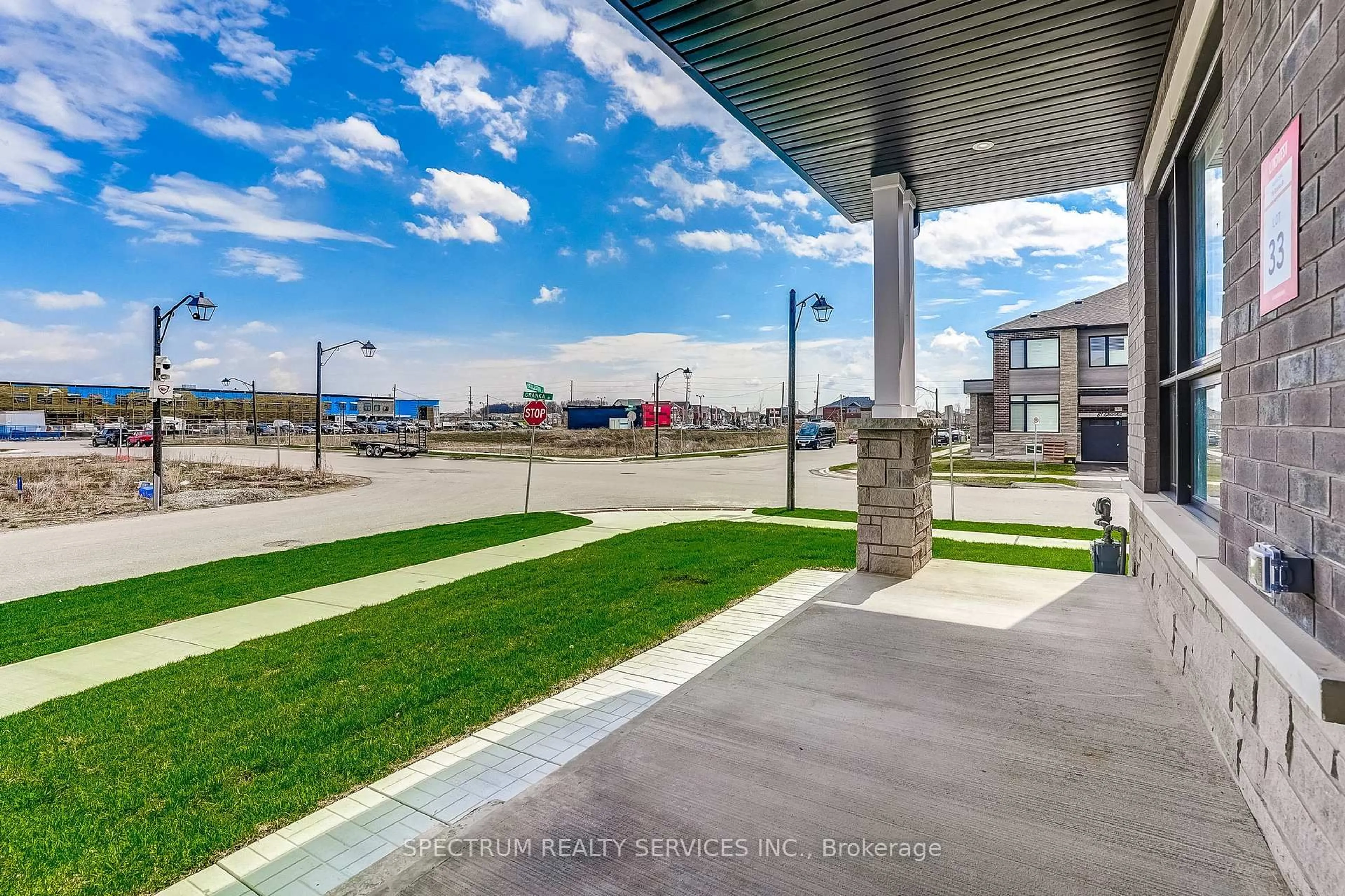 Patio, unknown for 78 GRANKA St, Brantford Ontario N3T 0X4