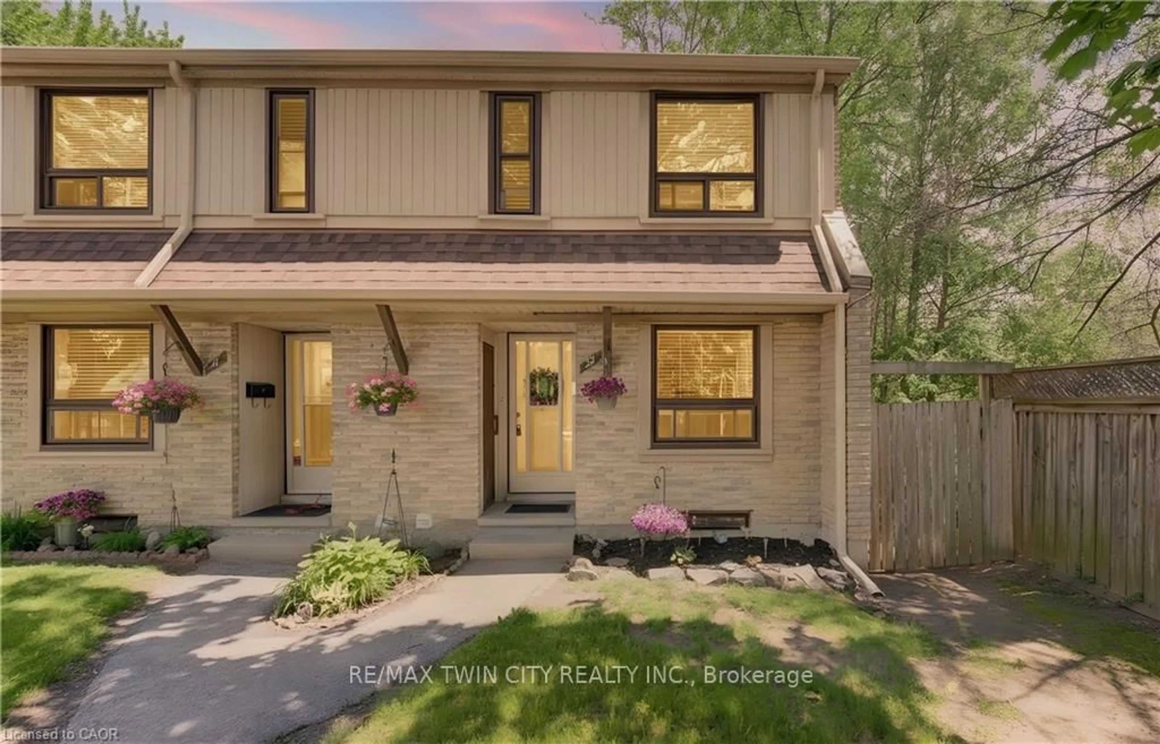 Home with brick exterior material, street for 280 THALER Ave #22, Kitchener Ontario N2A 1R6