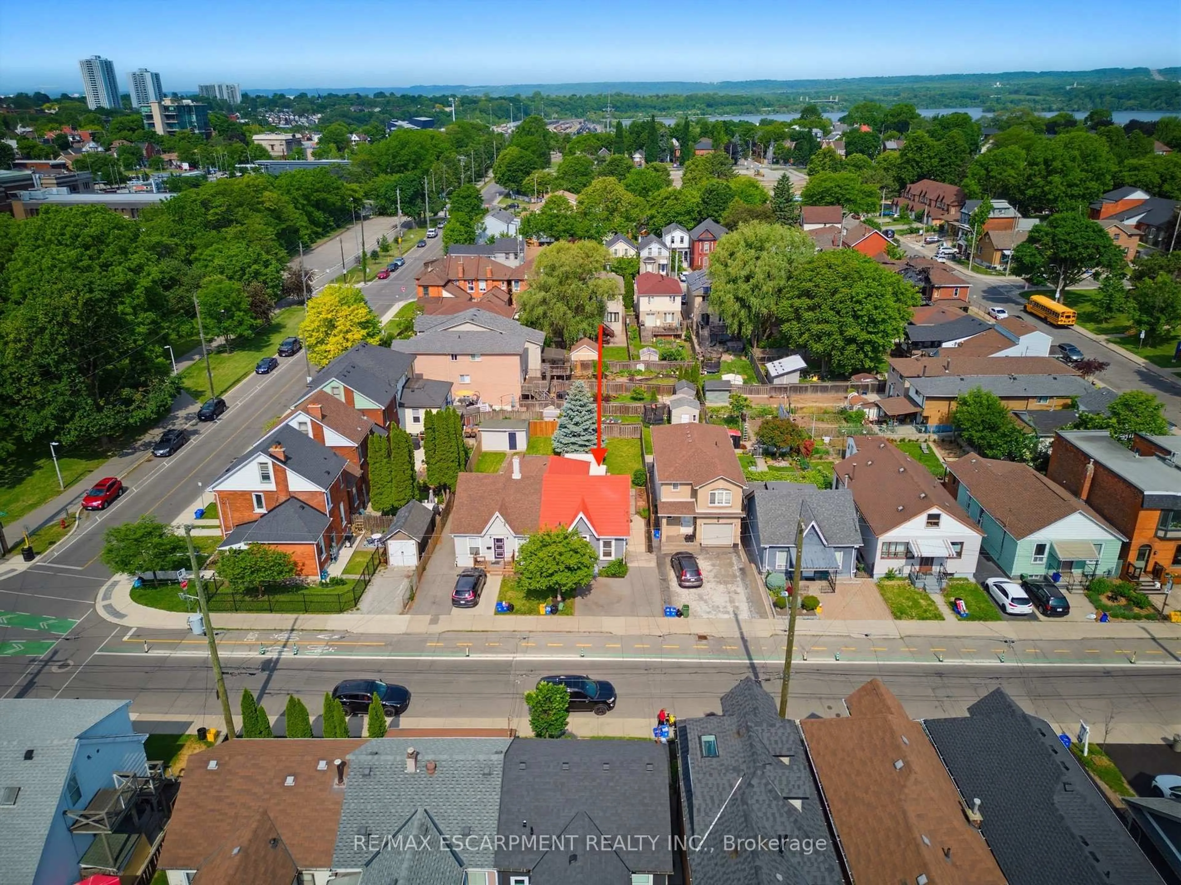 A pic from outside/outdoor area/front of a property/back of a property/a pic from drone, city buildings view from balcony for 349 John St, Hamilton Ontario L8L 4R2