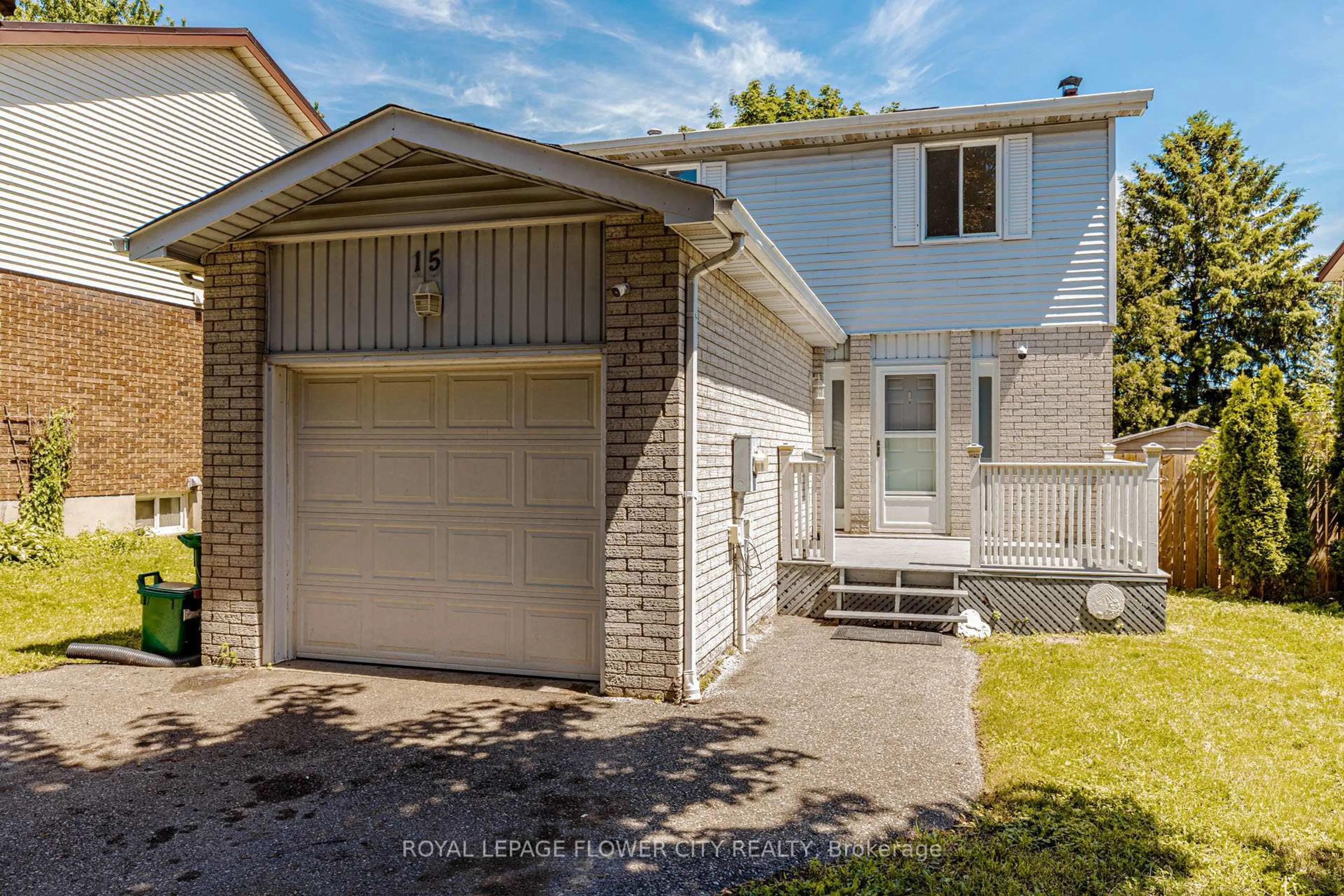 Unknown for 15 Glendan Crt, Cambridge Ontario N1R 7N4