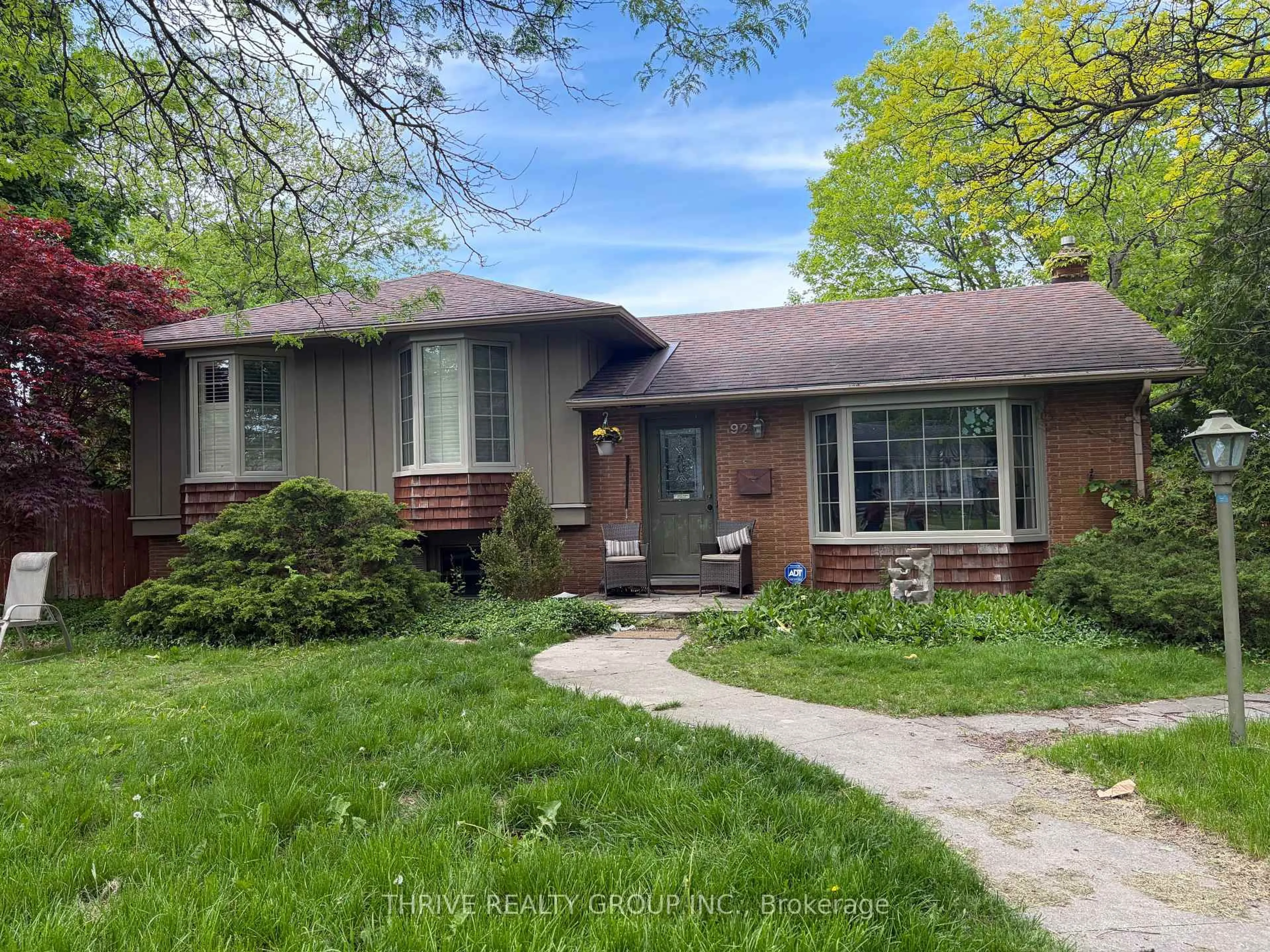 Home with brick exterior material, street for 92 Maxwell Court Cres, London North Ontario N5X 1Z1