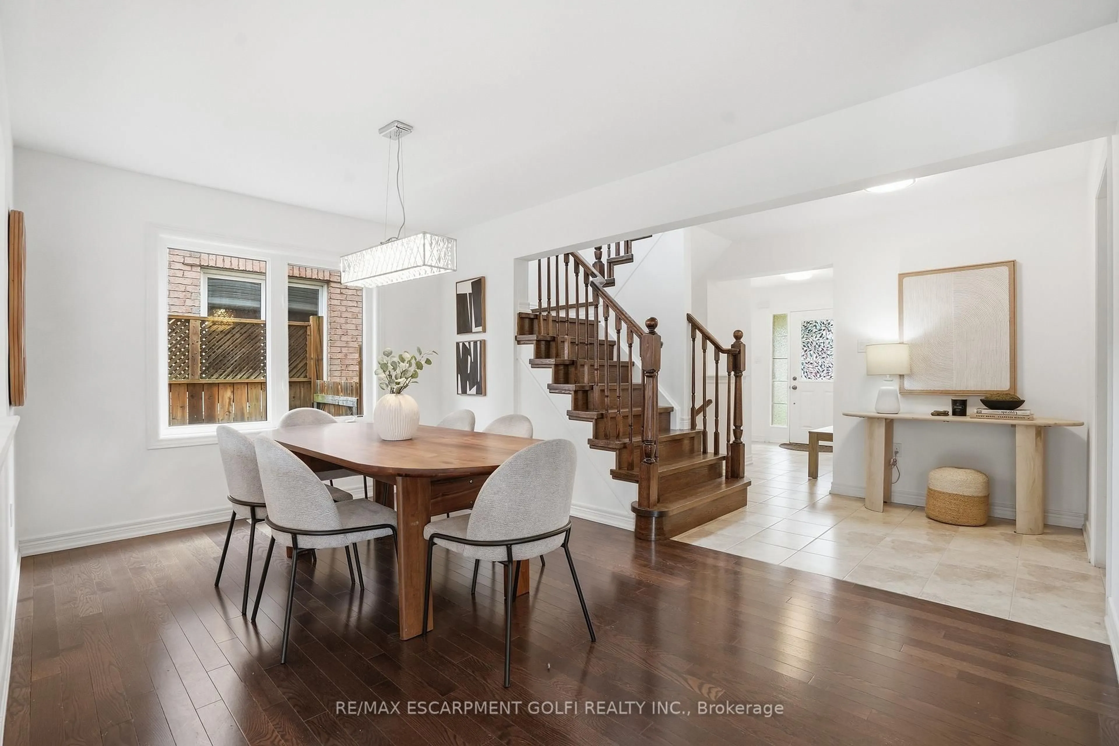 Dining room, unknown for 6414 Dilalla Cres, Niagara Falls Ontario L2H 0C9