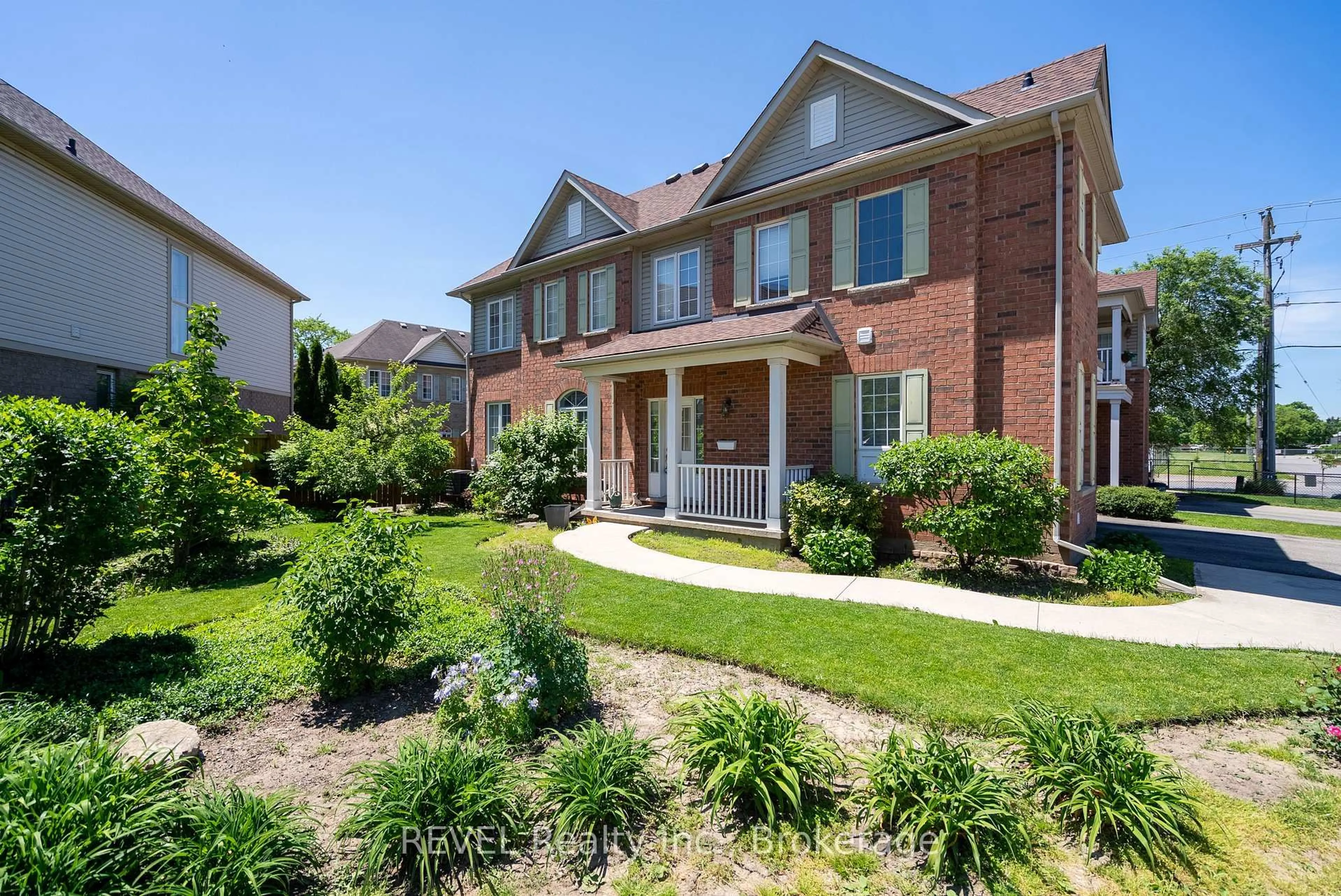 Home with brick exterior material, street for 67 CHLOE St, St. Catharines Ontario L2P 0A5